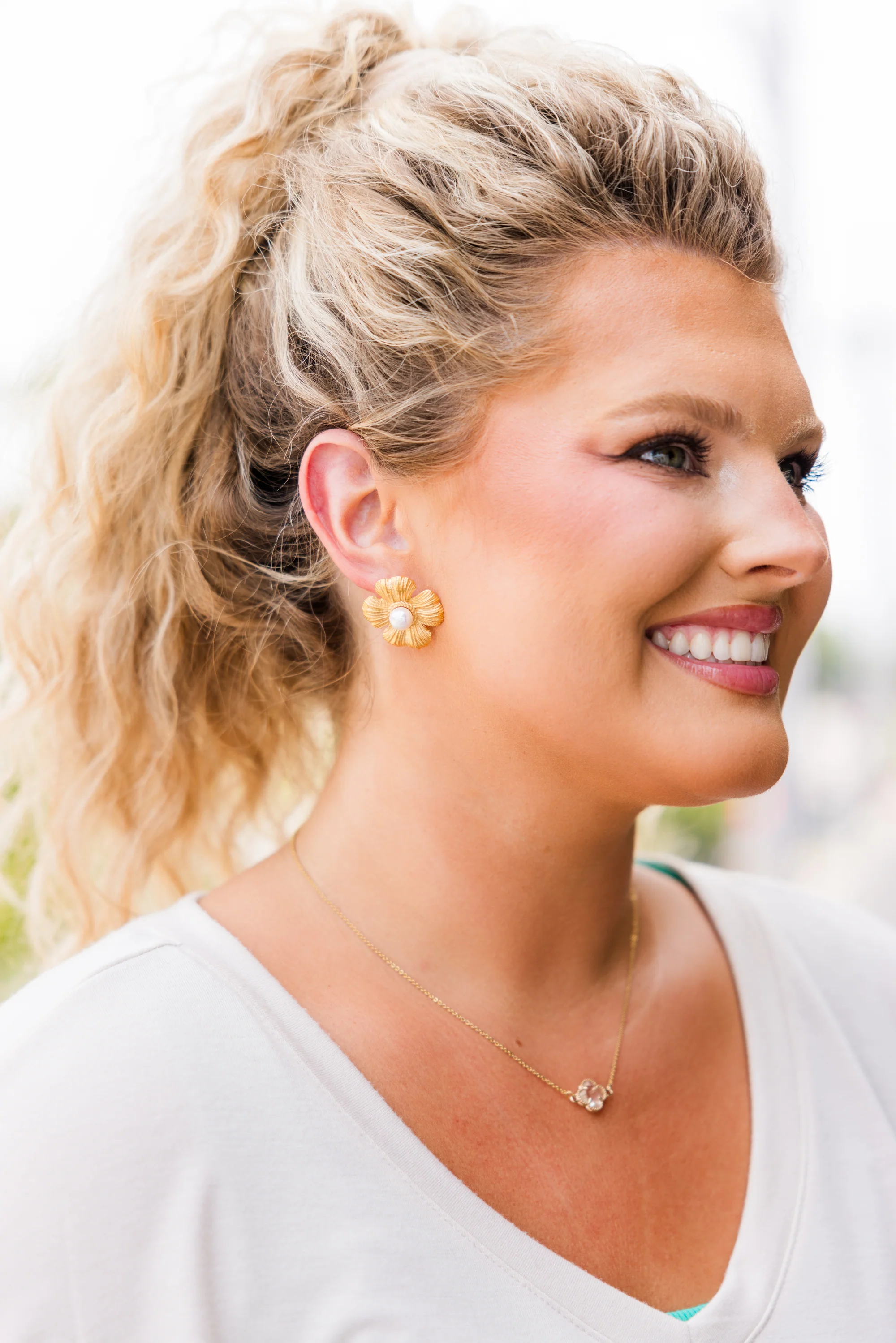 Lauren Kenzie: My Favorite Hello Earrings, Gold - Giverhouse