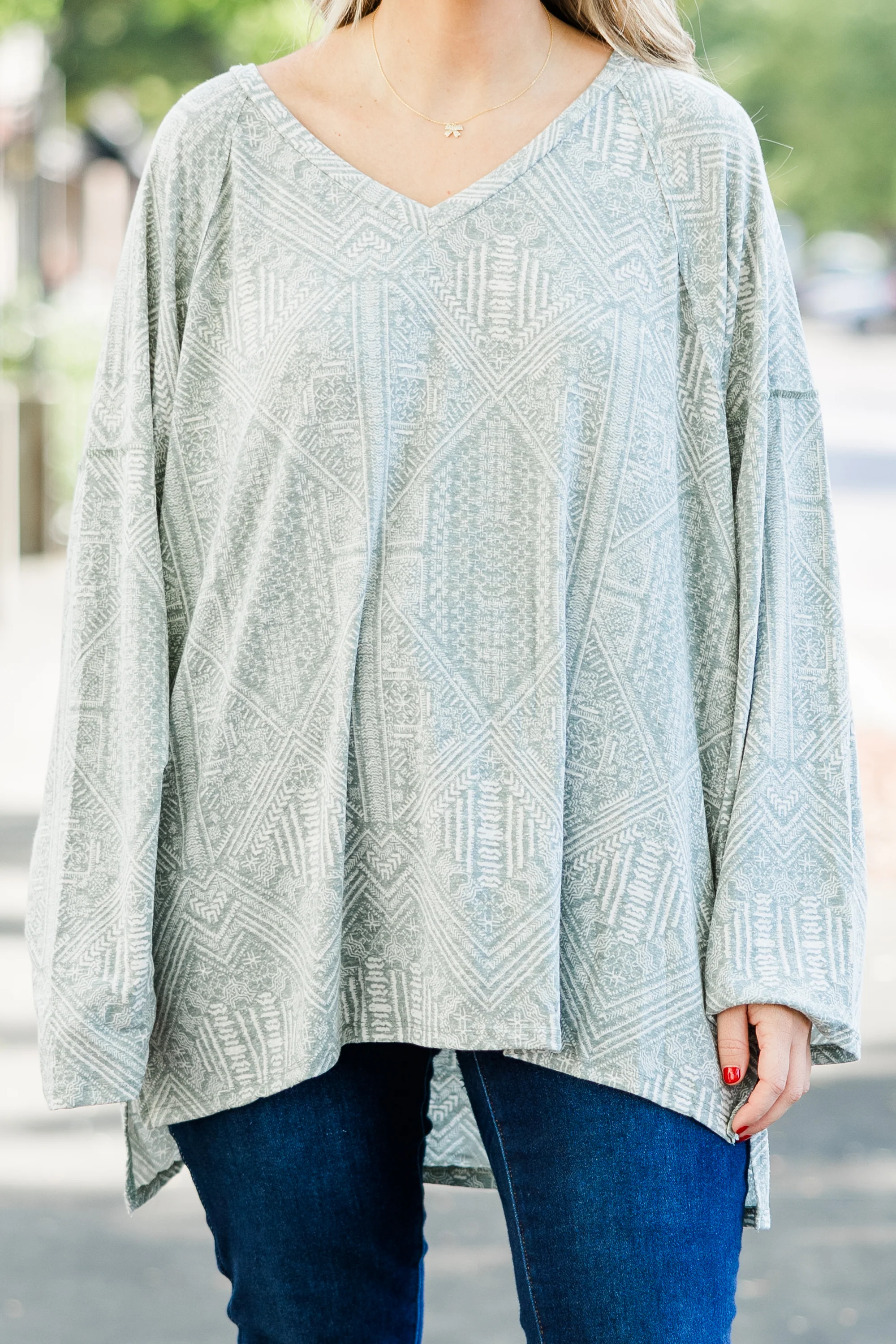 Full Of Charm Top, Sage - Giverhouse