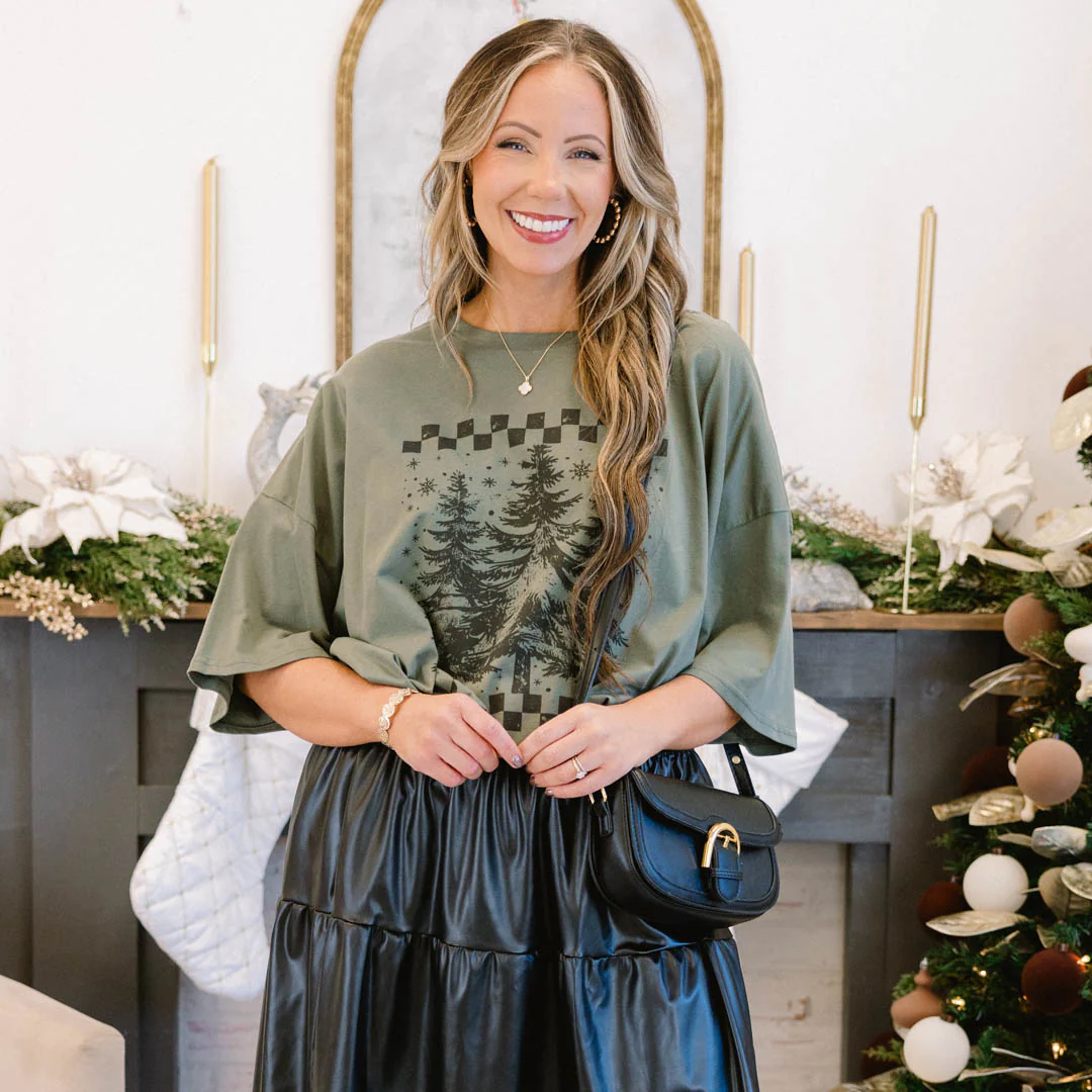 Holiday Season Boyfriend Tee, Moss - Giverhouse