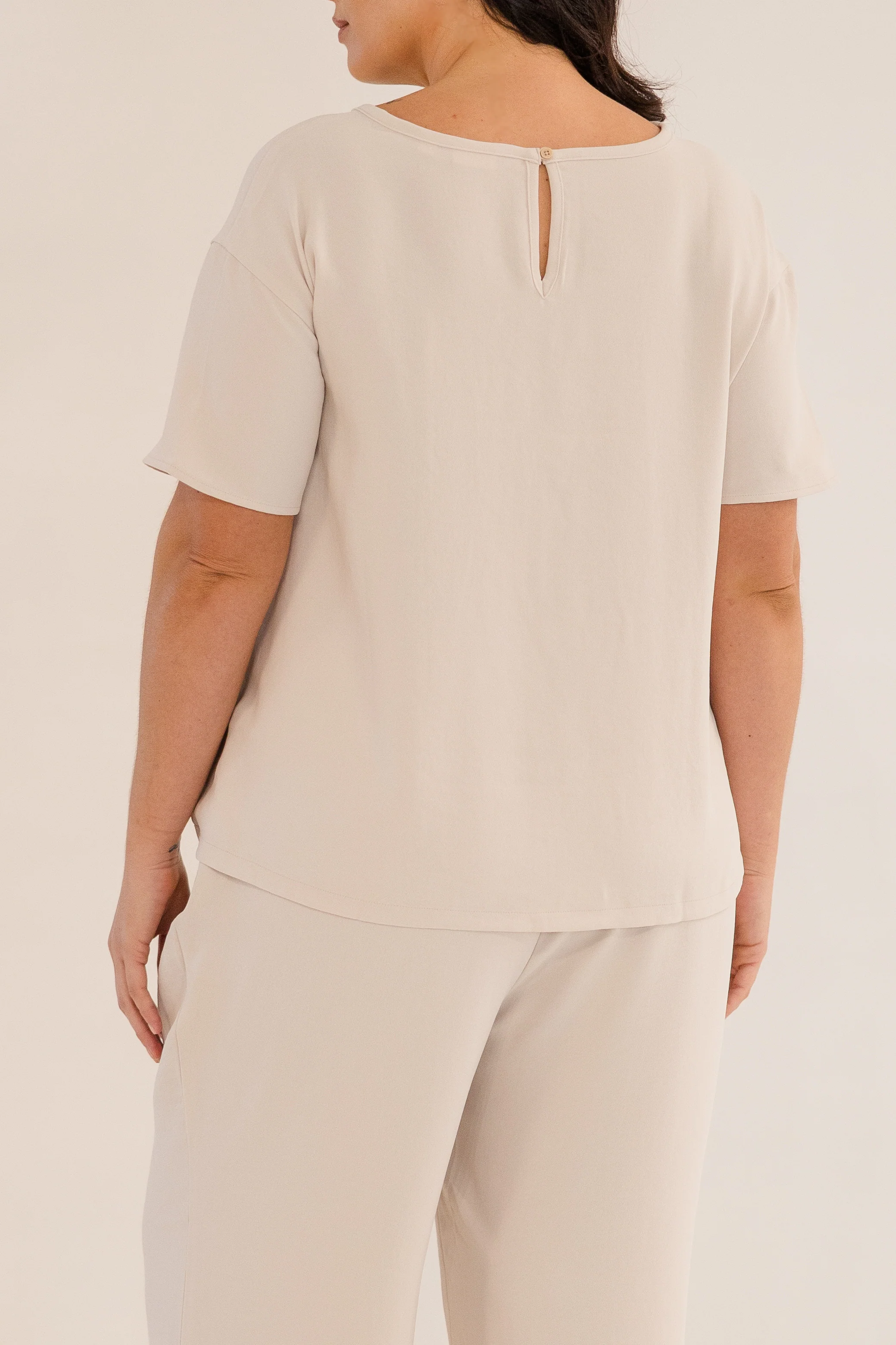 Ricker Tie Hem Top, Stone - Giverhouse