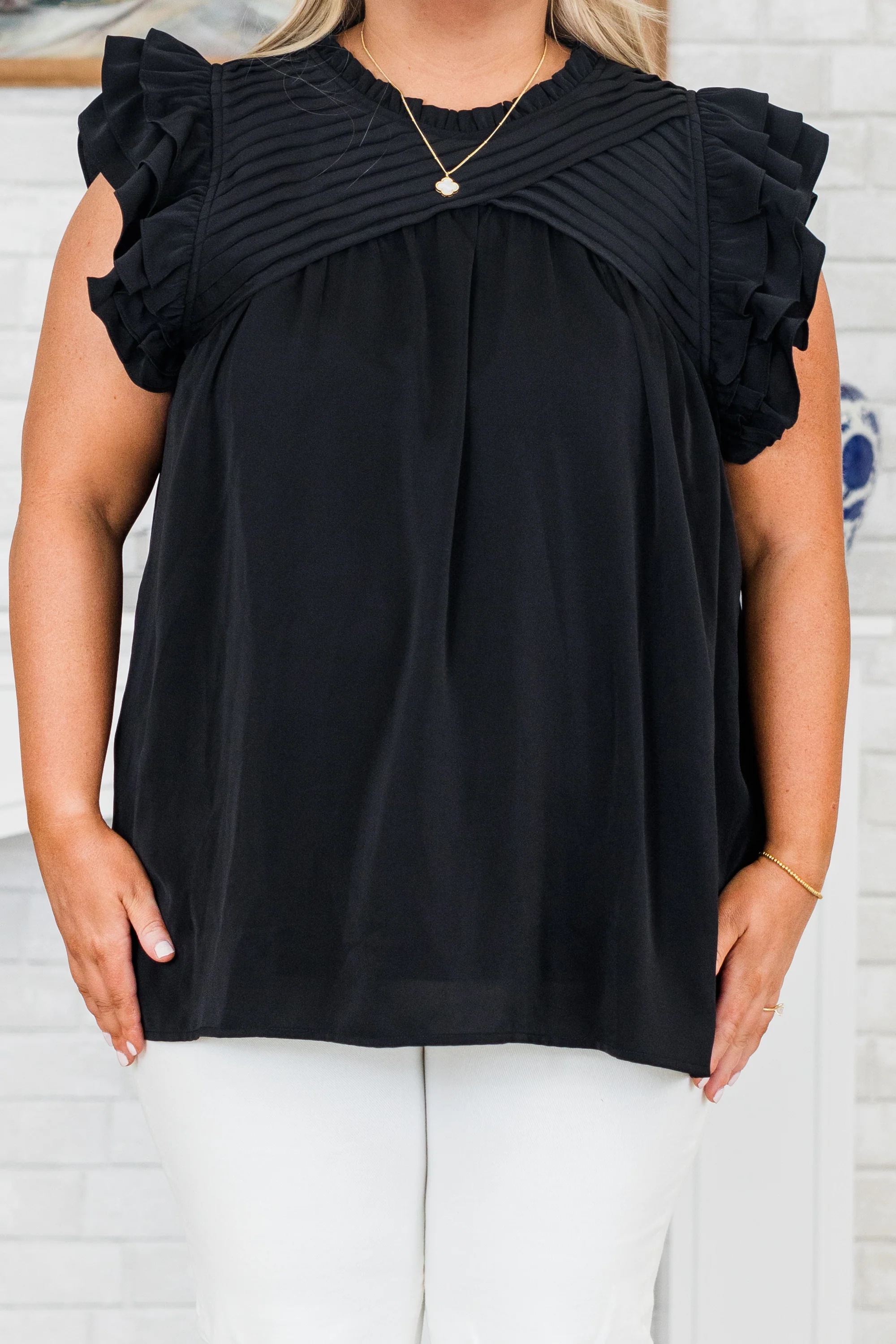 Absolute Class Top, Black - Giverhouse