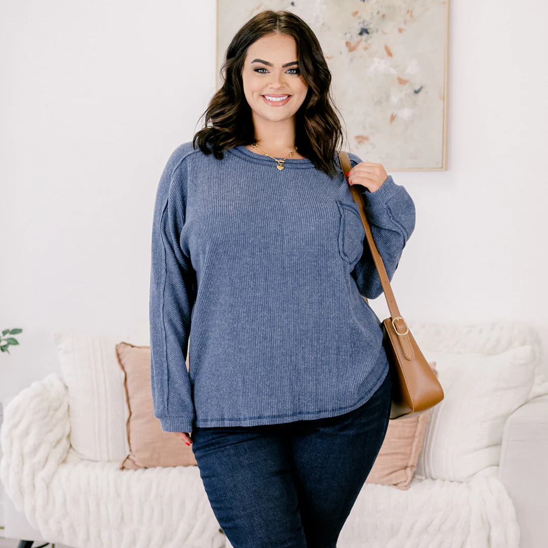 Just Move Along Top, Dusty Blue - Giverhouse