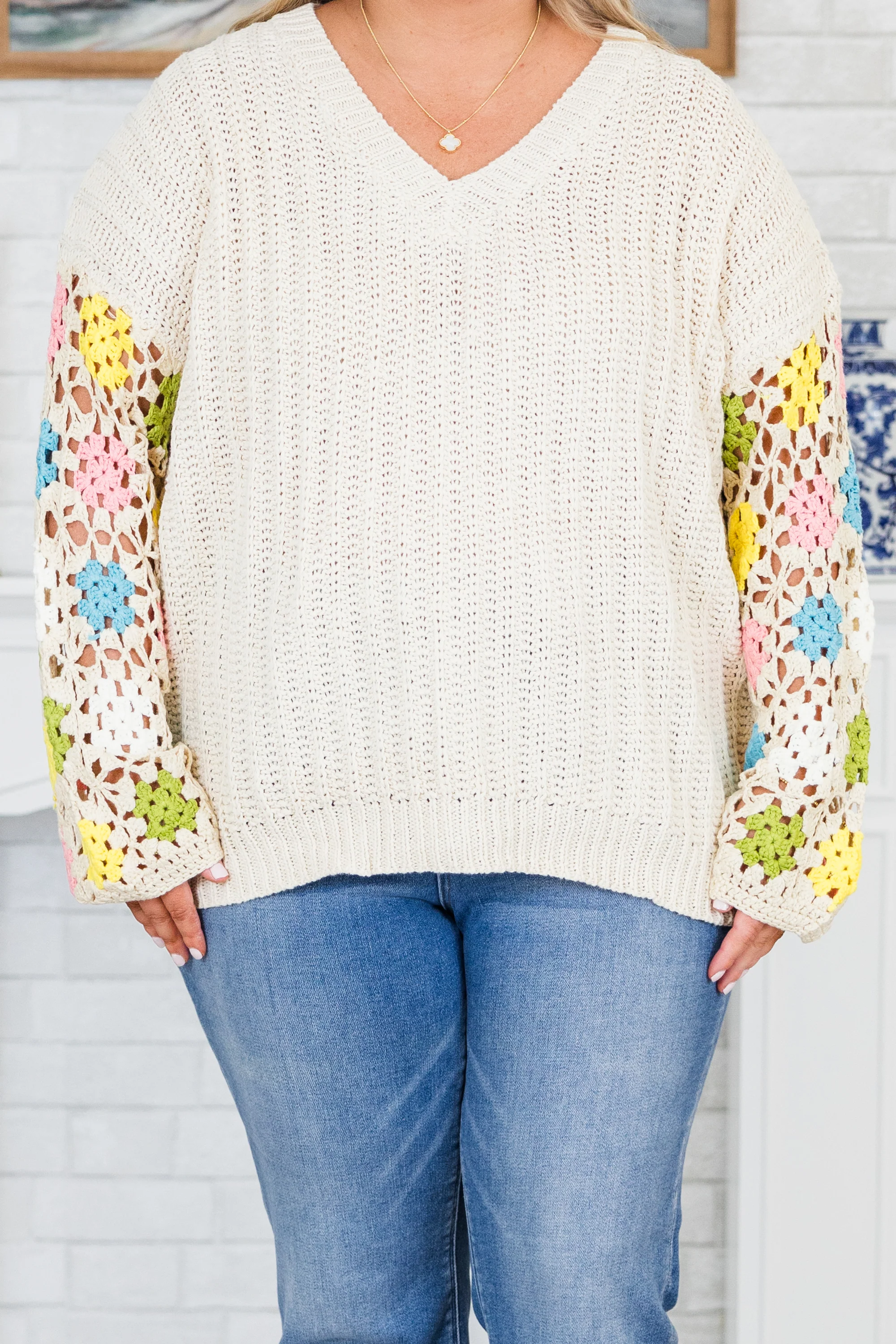 Queen Of Harmony Sweater, Cream - Giverhouse