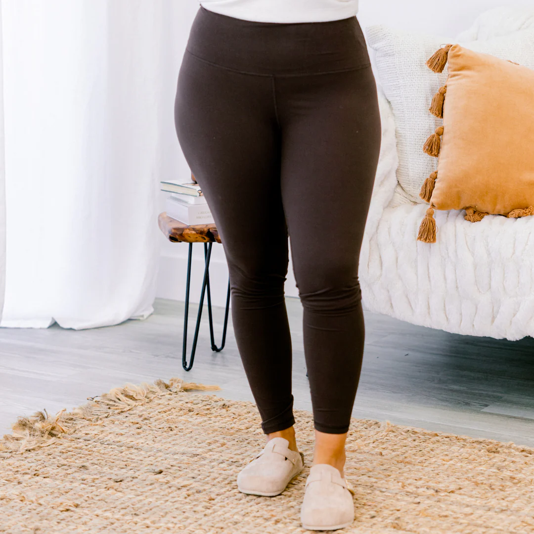 Let's Groove Leggings, Espresso - Giverhouse