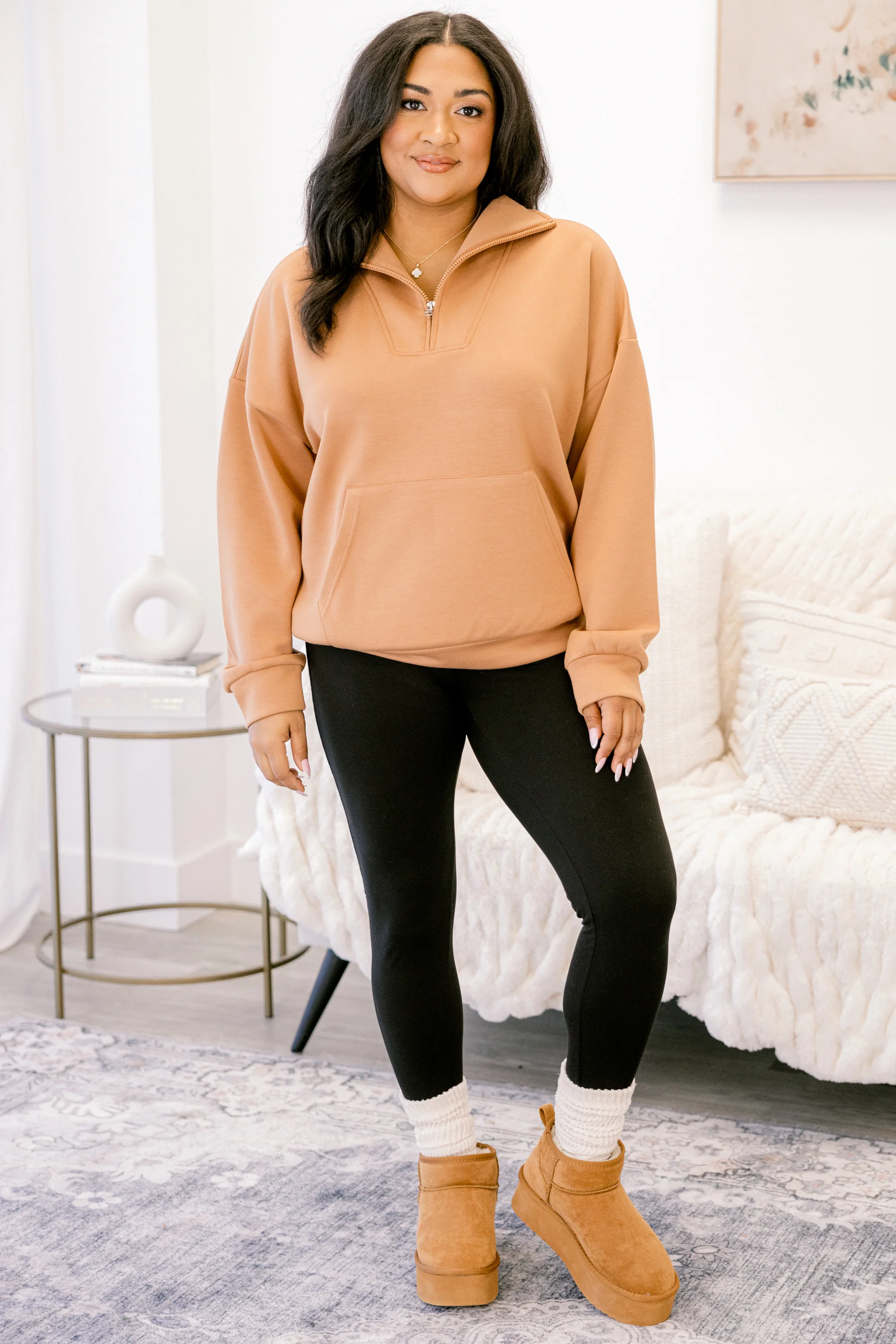 Sporty Chic Pullover, Khaki - Giverhouse