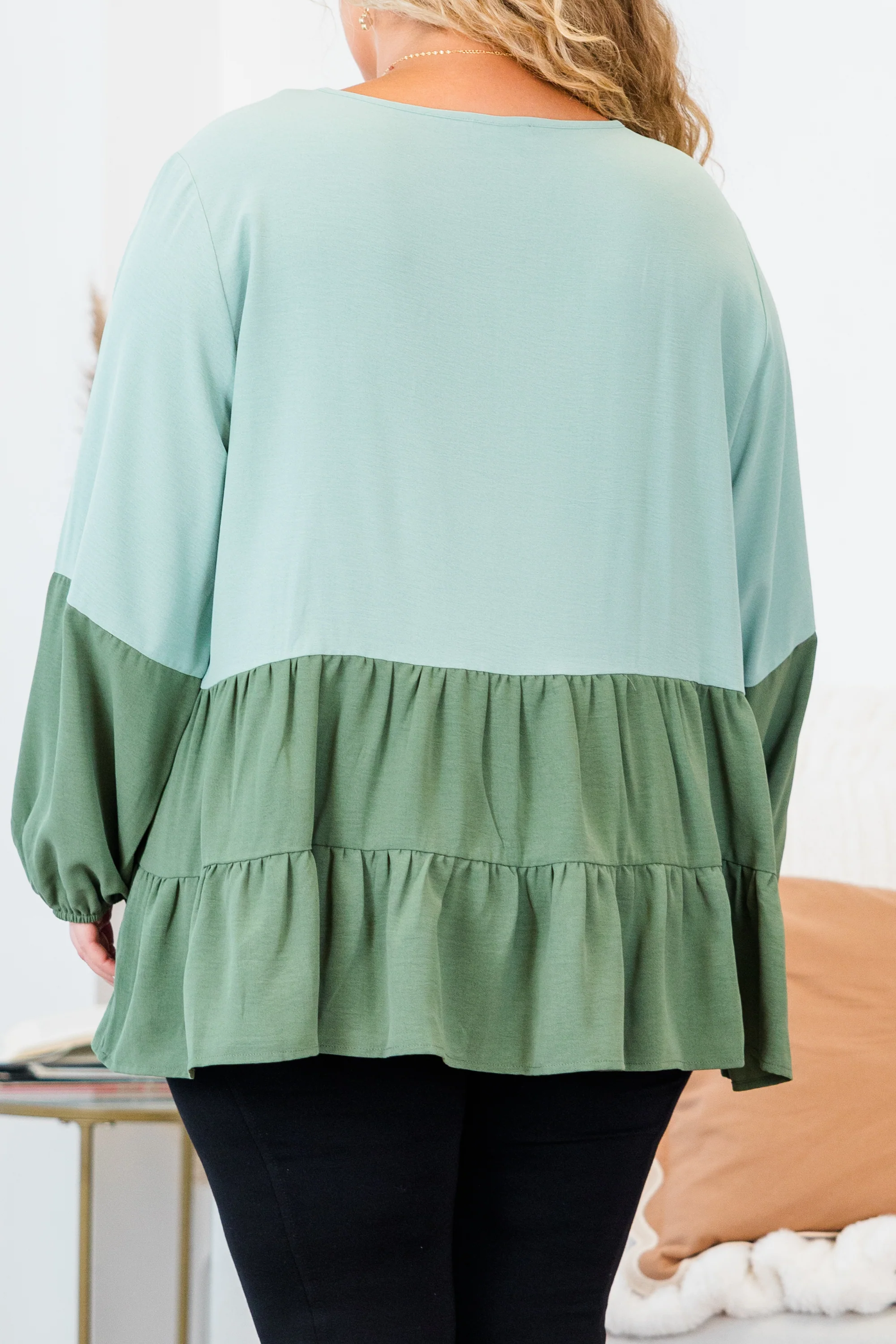 One Call Away Top, Sage - Giverhouse