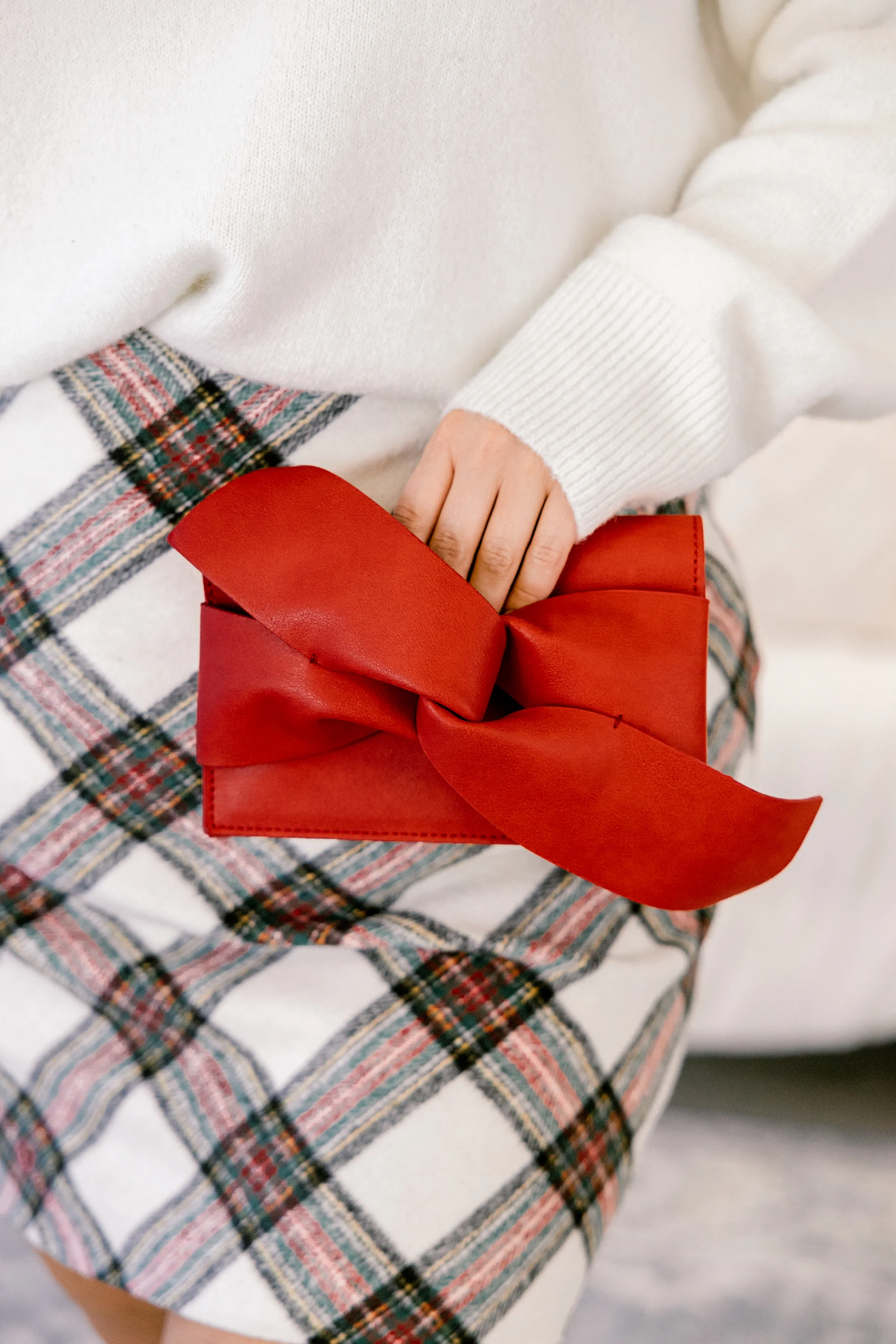 My Bowtiful Clutch, Red - Giverhouse