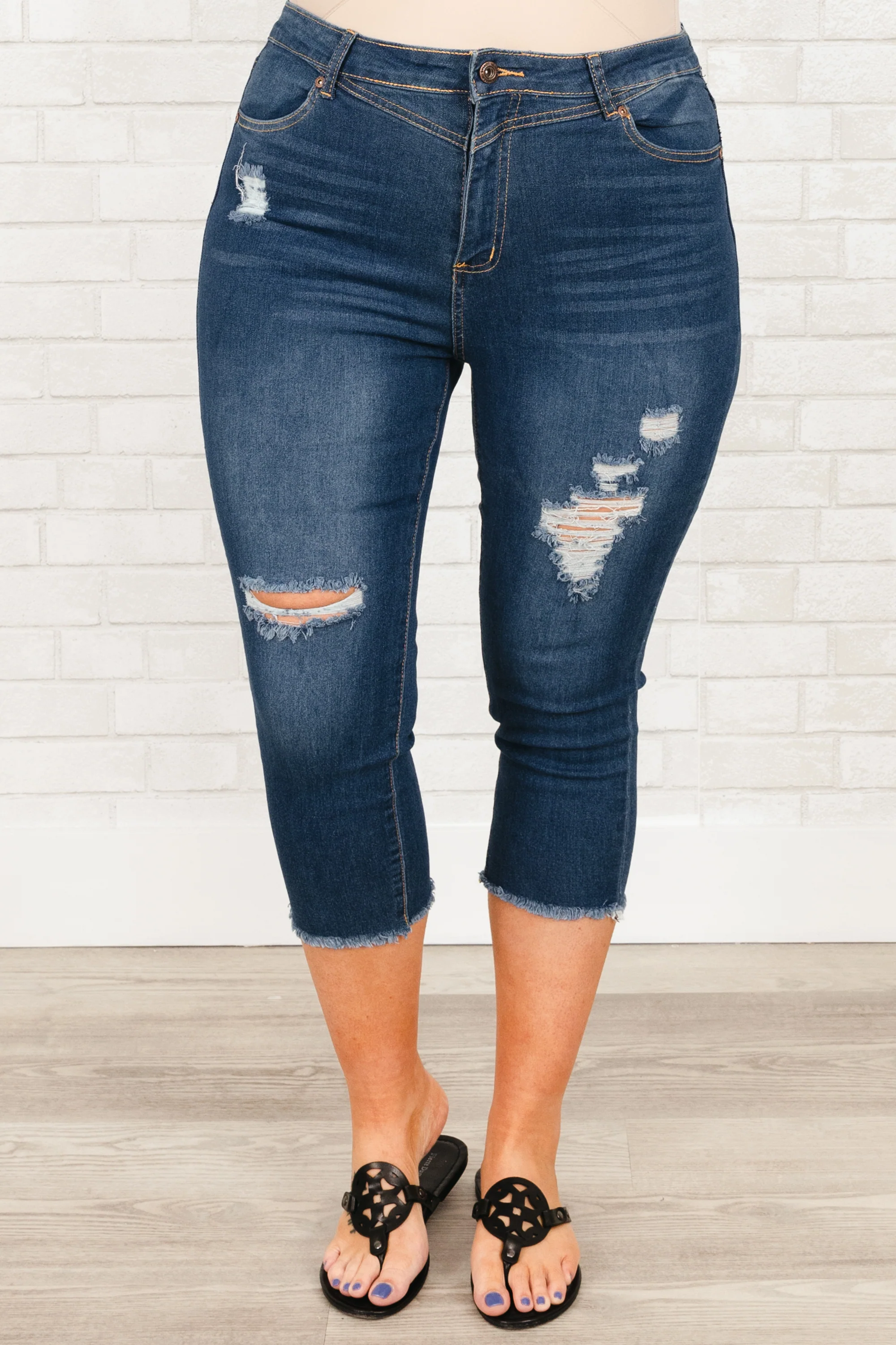 Got Me Walking Capris, Medium - Giverhouse