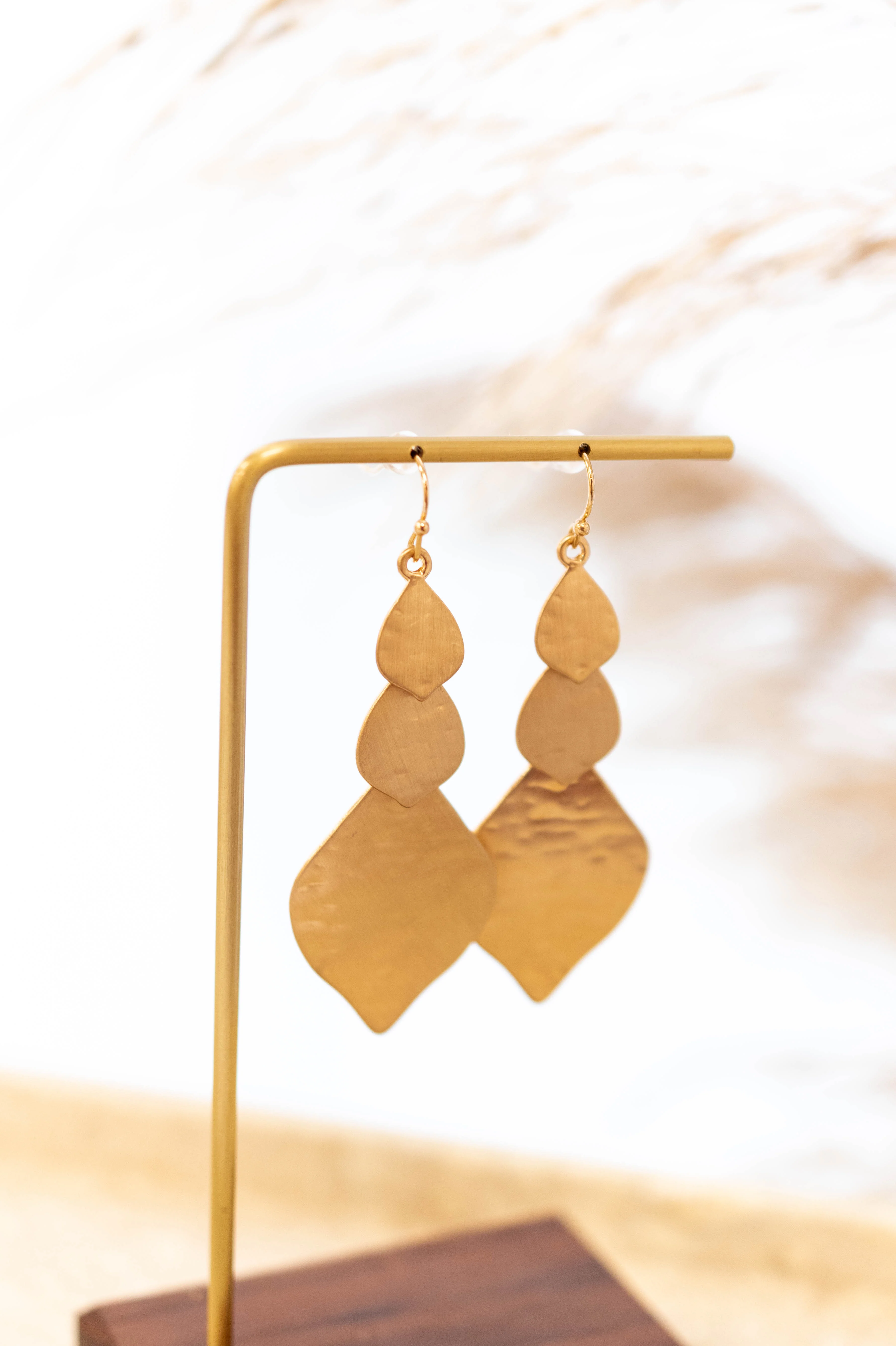 Light As A Feather Earrings, Gold - Giverhouse