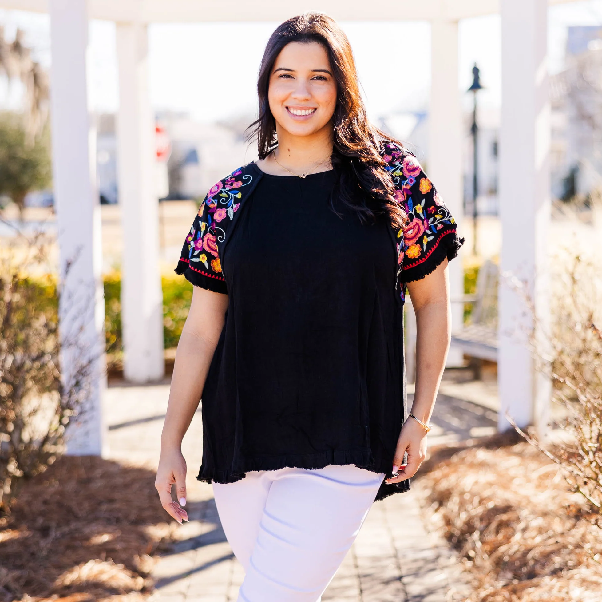 Bird In Hand Top, Black - Giverhouse