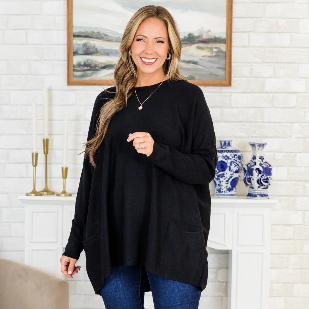 Snow Whispers Tunic, Black - Giverhouse