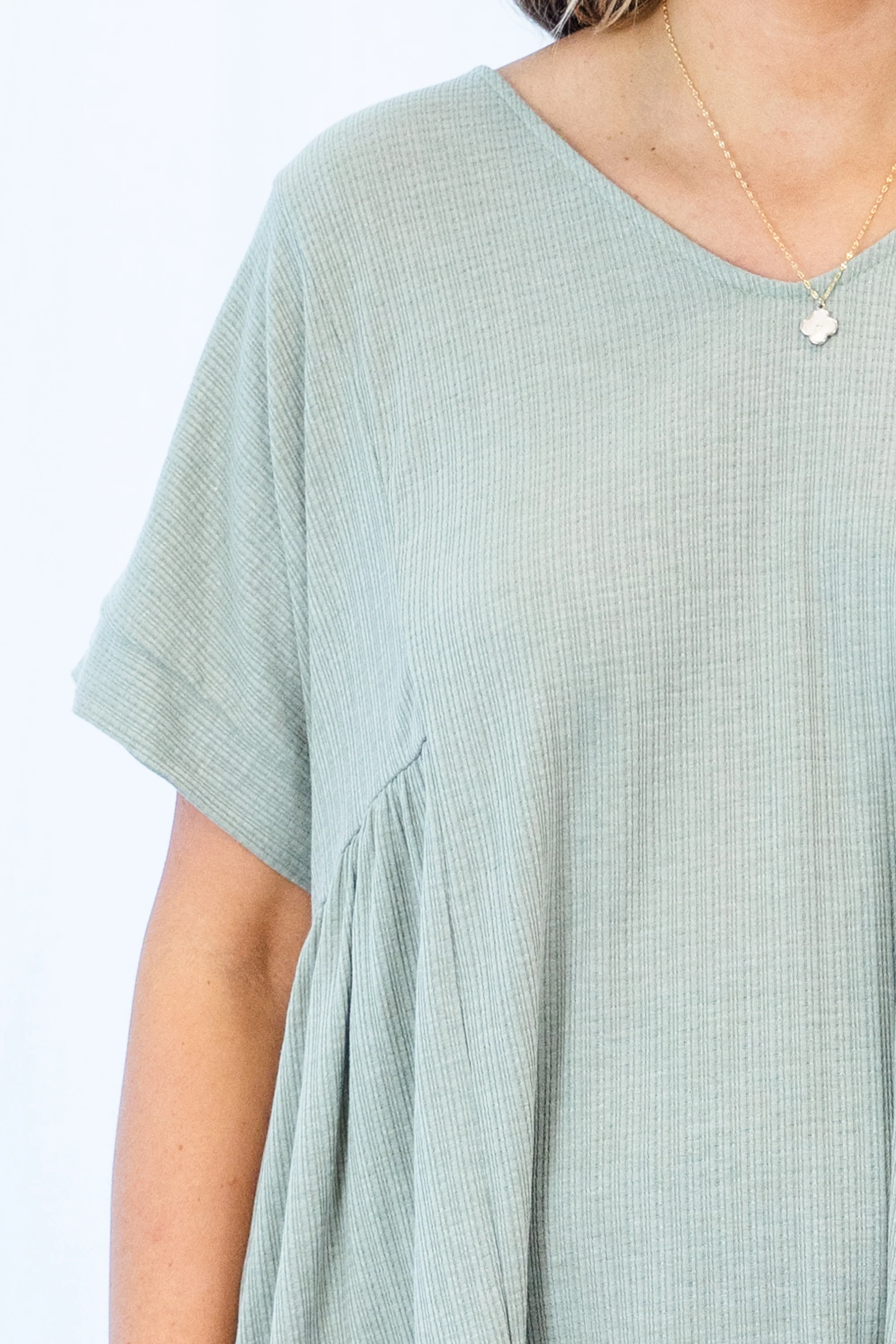 Keeping My Distance Top, Light Sage - Giverhouse