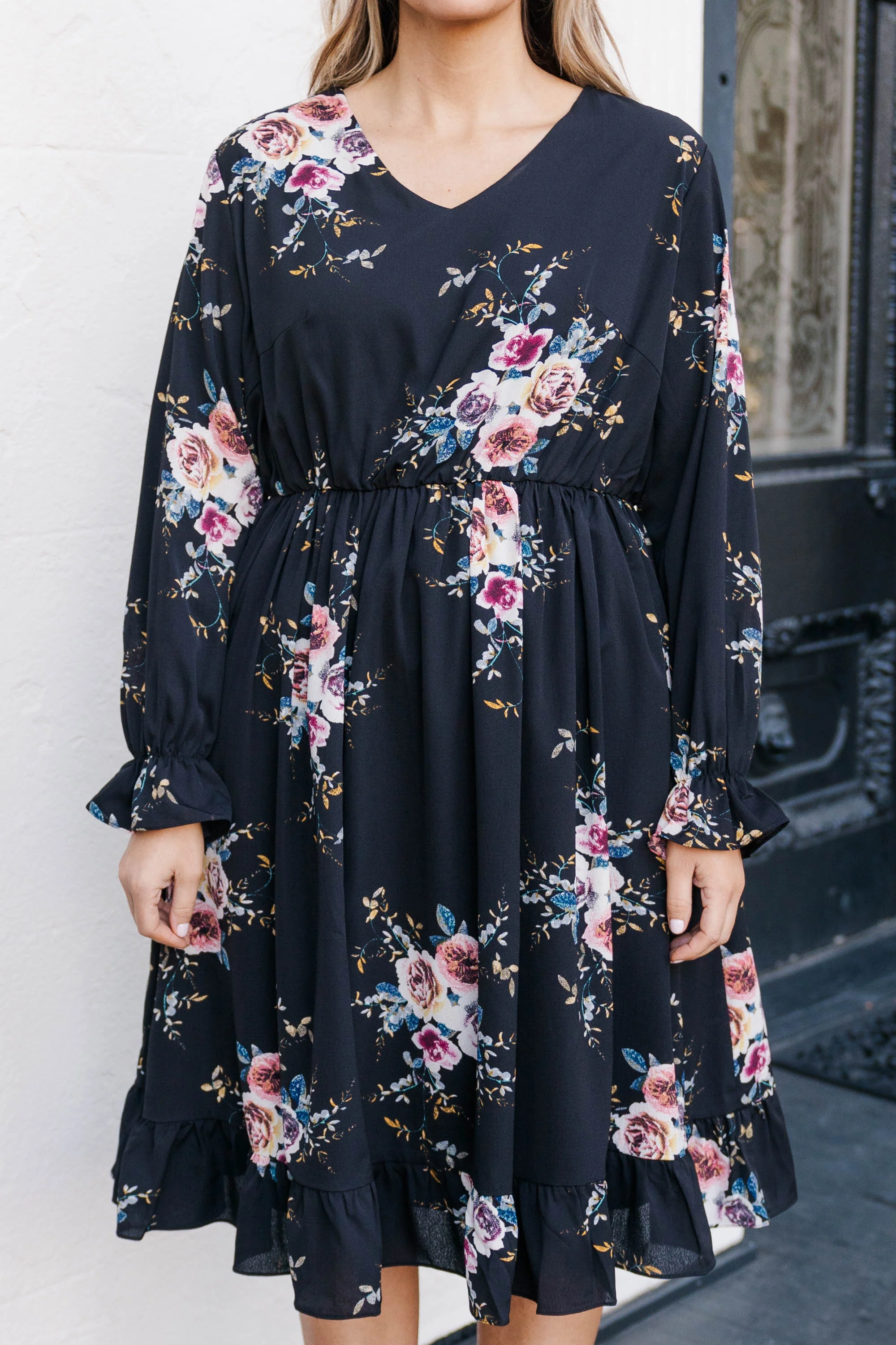 Beautifully Blooming Dress, Black - Giverhouse