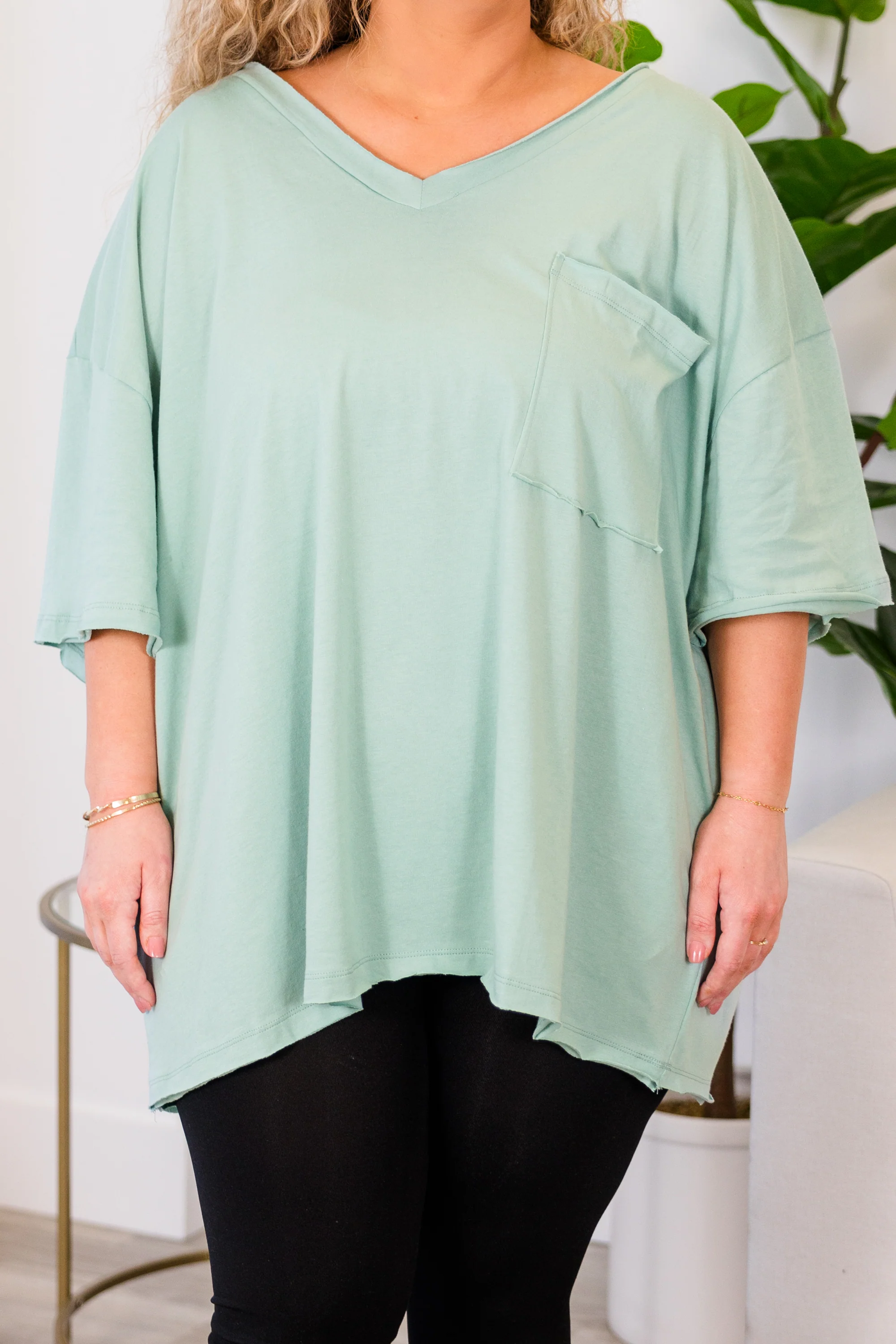 Dancing In The Mirror Top, Dusty Green - Giverhouse