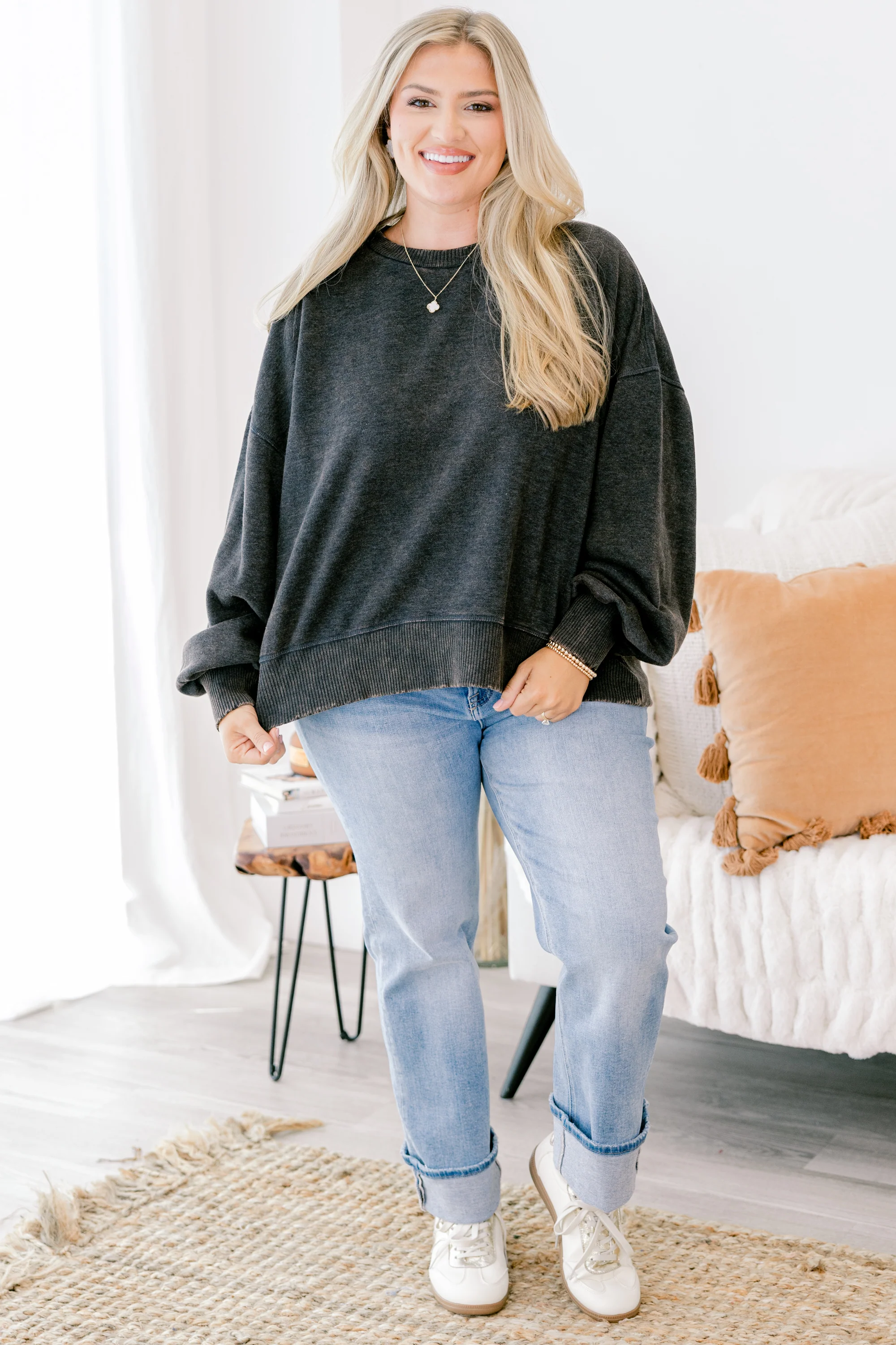 Only Getting Started Pullover, Black - Giverhouse