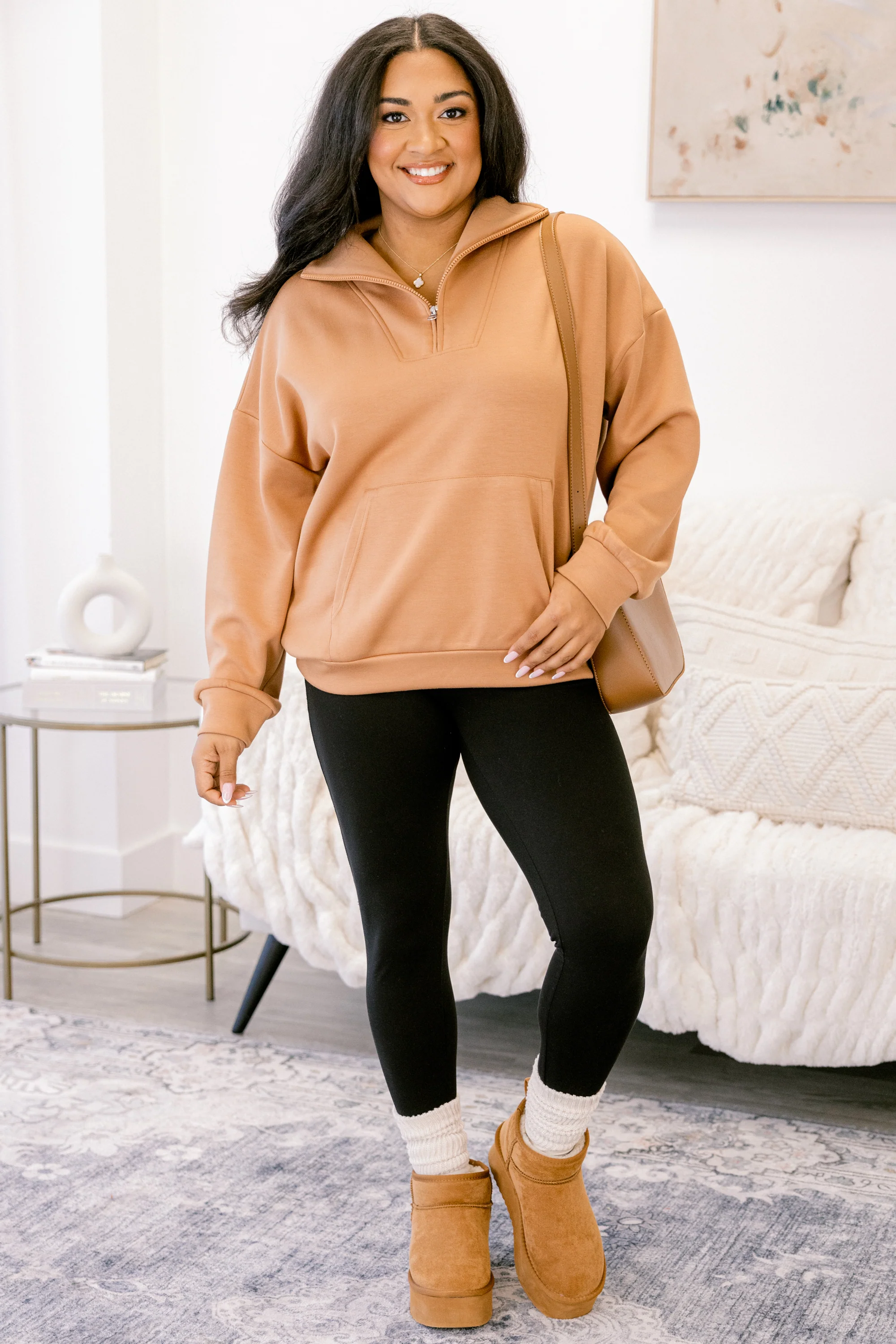 Sporty Chic Pullover, Khaki - Giverhouse