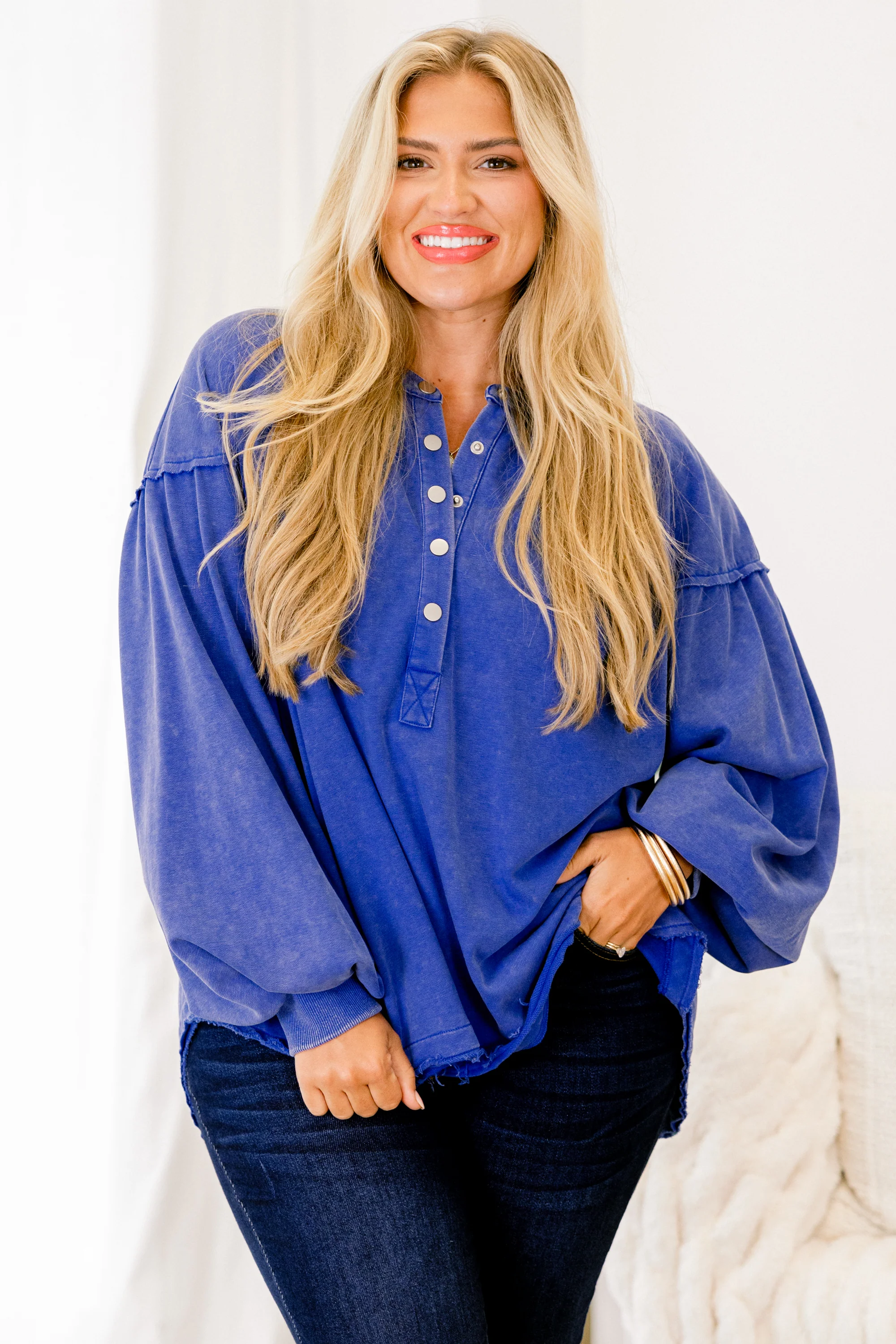 Crimson Sunset Pullover, Blue - Giverhouse