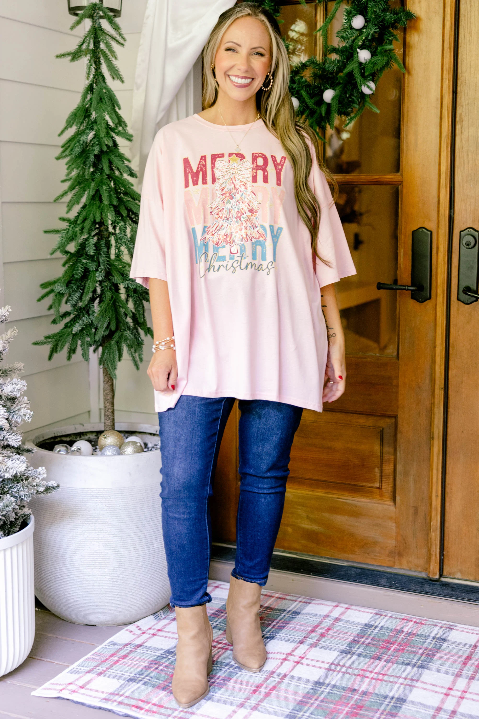 Tons of Merry Boyfriend Tee, Dusty Pink - Giverhouse