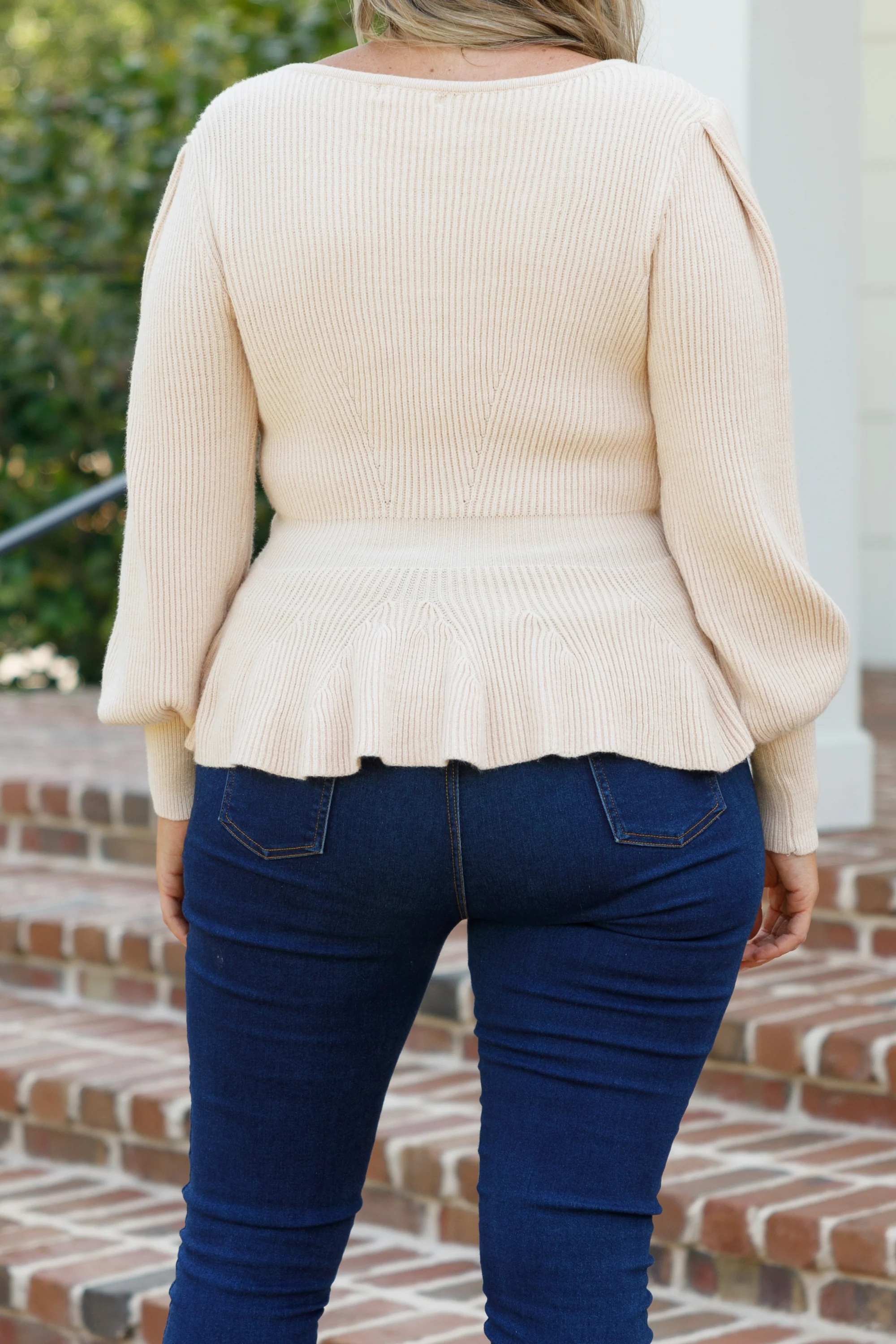 Final Notice Sweater, Cream - Giverhouse