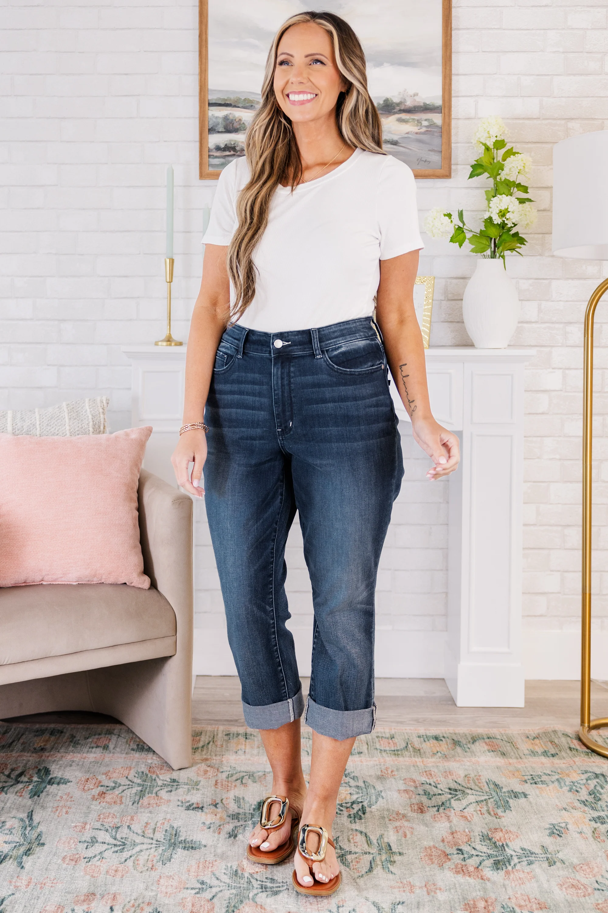 Judy Blue: Caught In The Rain Capris, Dark Wash - Giverhouse