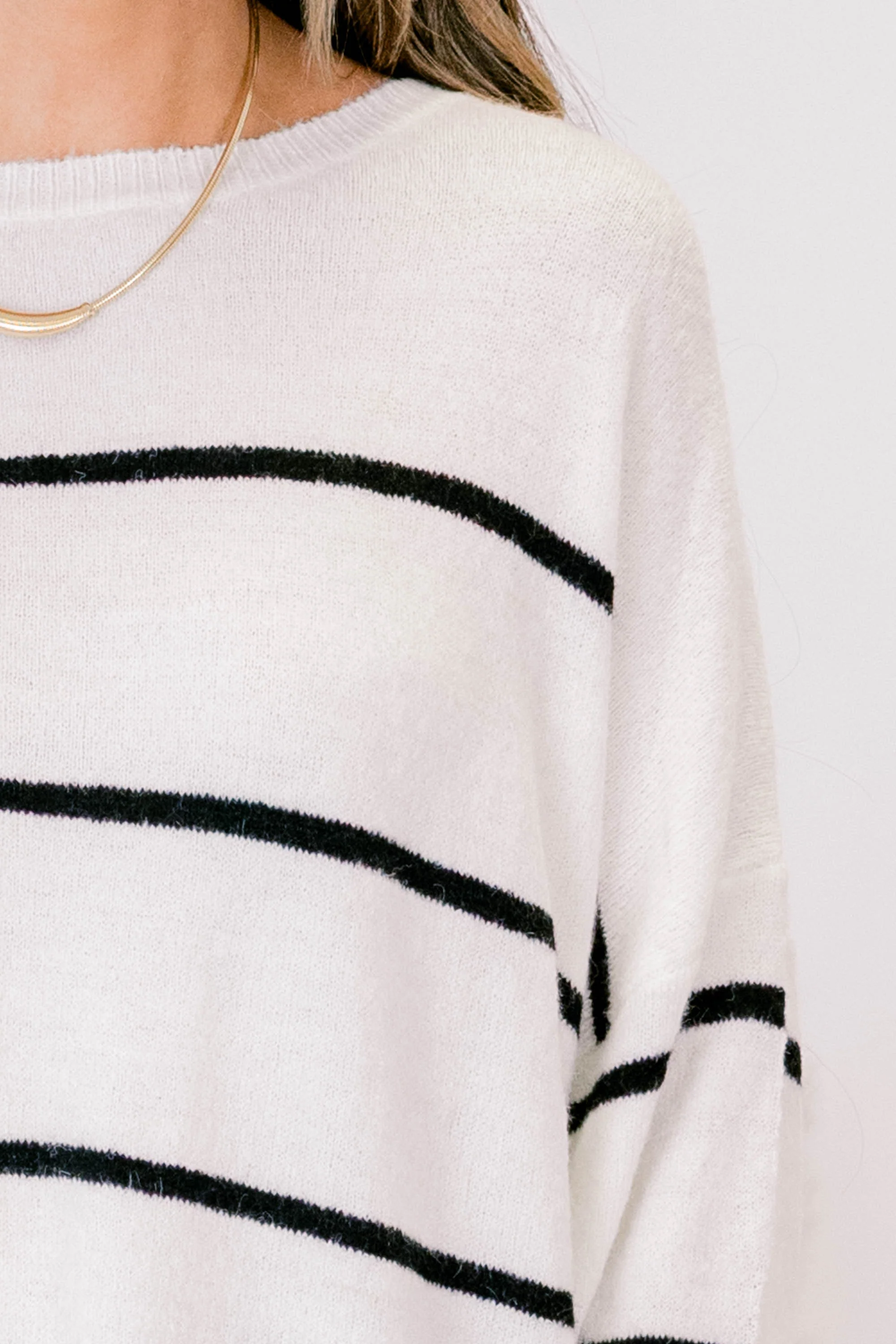 Slumber Party Sweater, Ivory-Black - Giverhouse