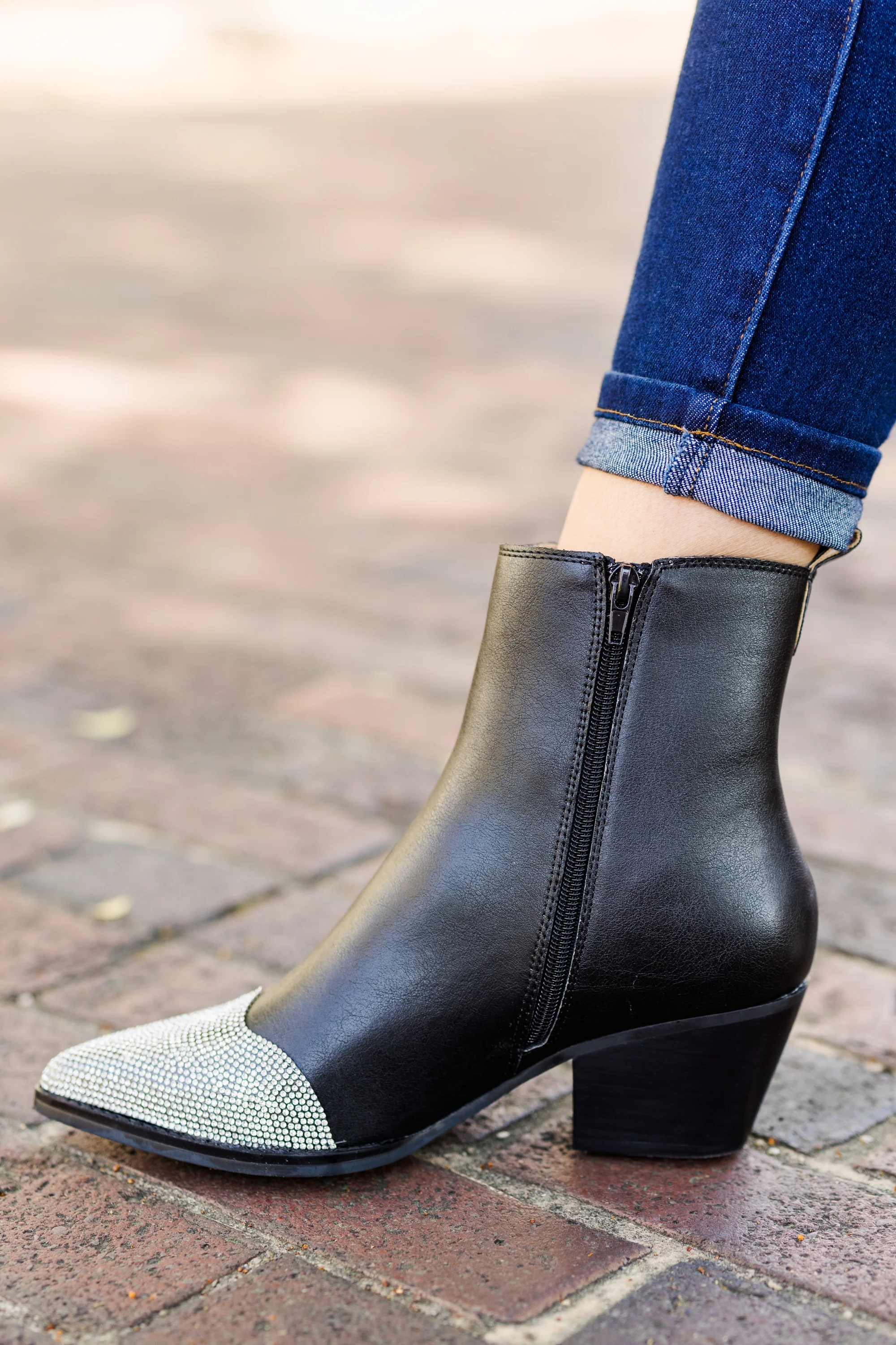 Ready For Me Booties, Black - Giverhouse