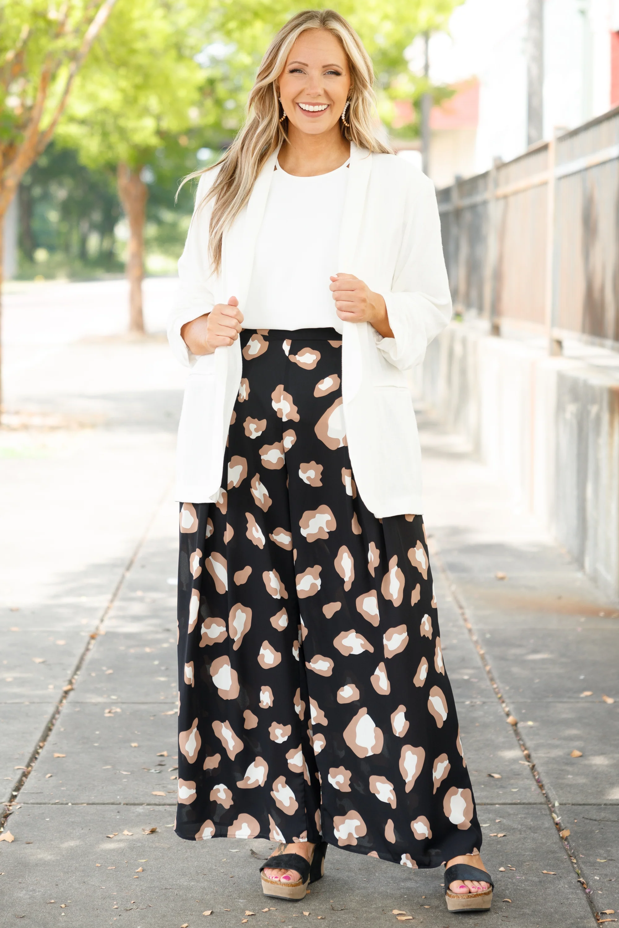 Catch Me At The Chateau Tank, Ivory - Giverhouse