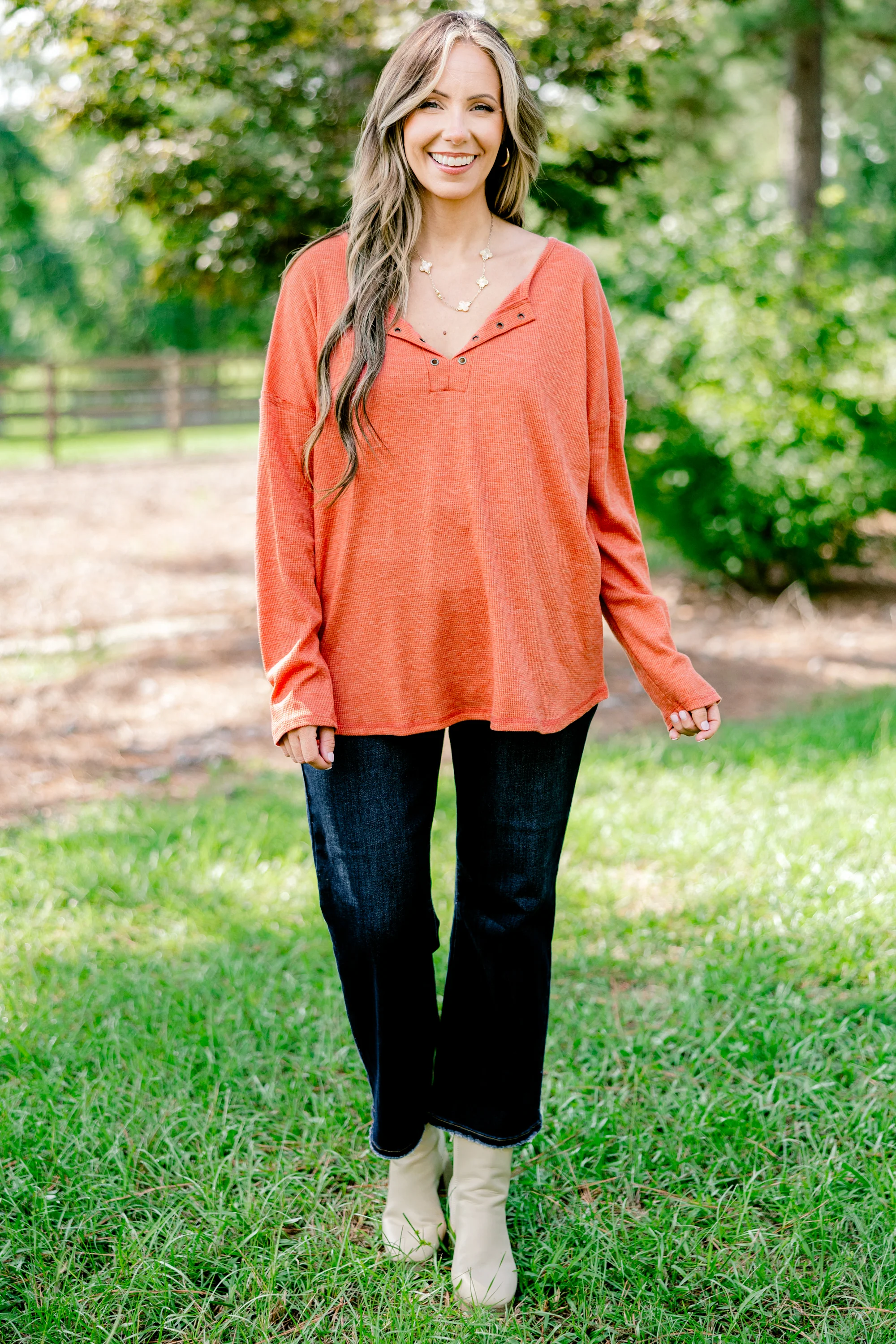 Loves It Top, Rust - Giverhouse