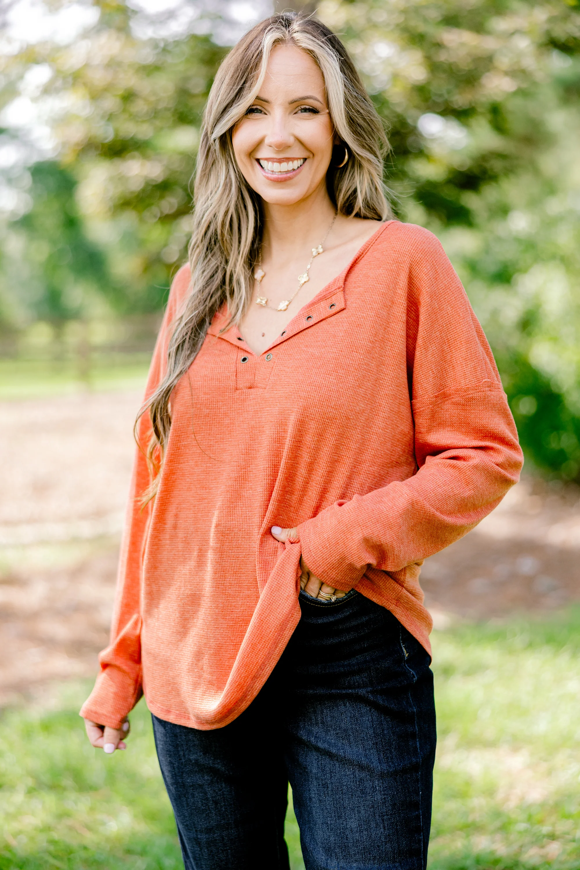 Loves It Top, Rust - Giverhouse