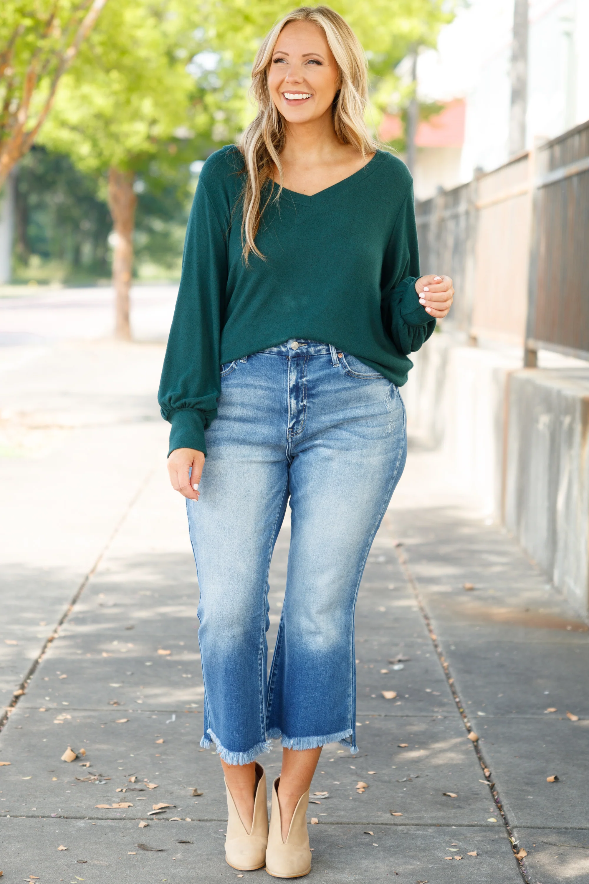 Unconditional Beauty Jeans, Medium Wash - Giverhouse