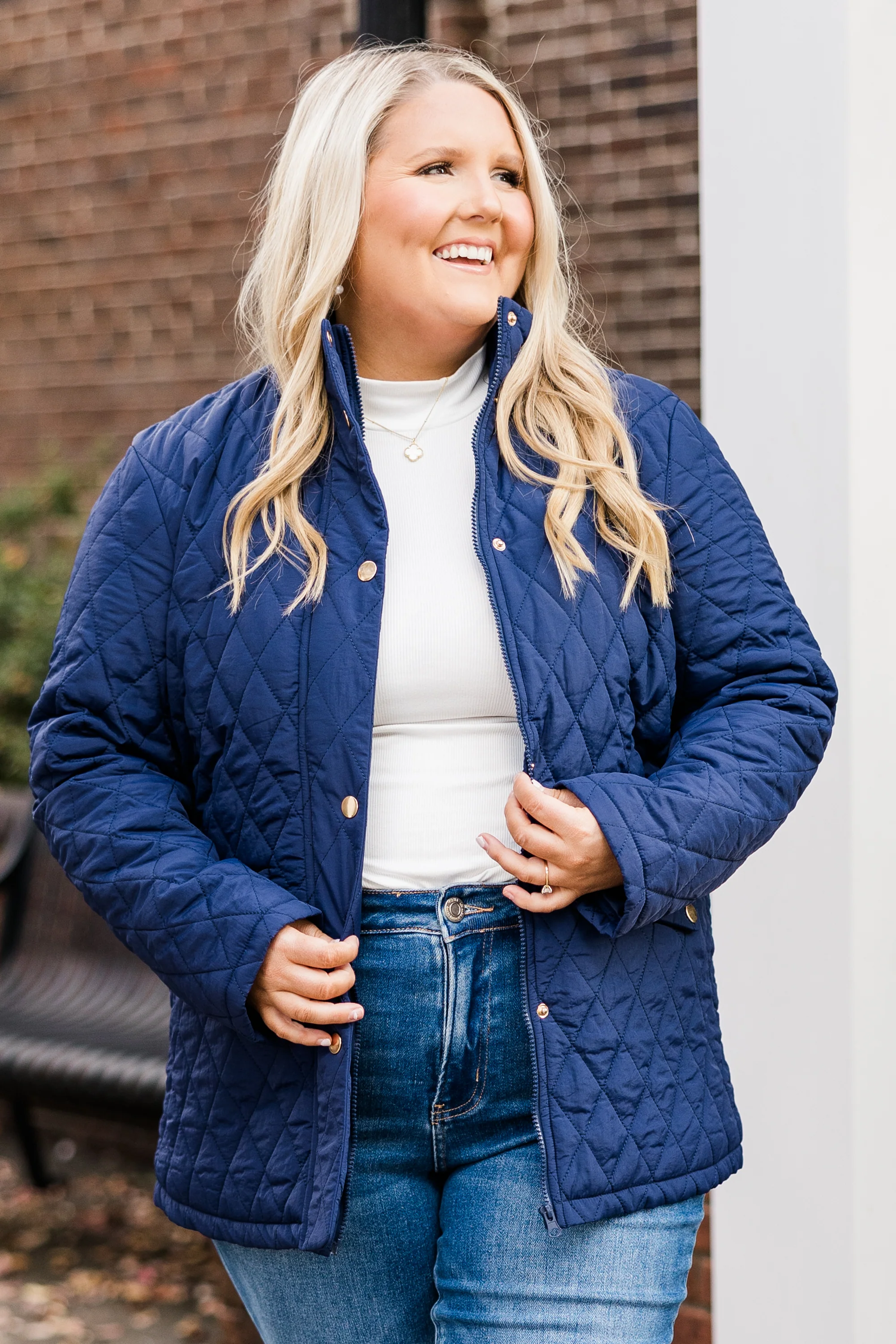 Majestic Motion Jacket, Navy - Giverhouse