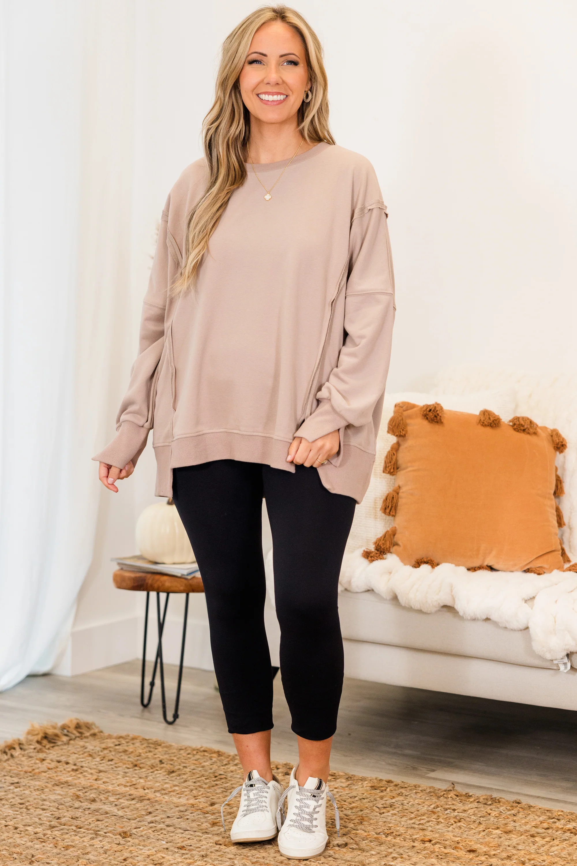 Sunset Glow Pullover, Taupe - Giverhouse