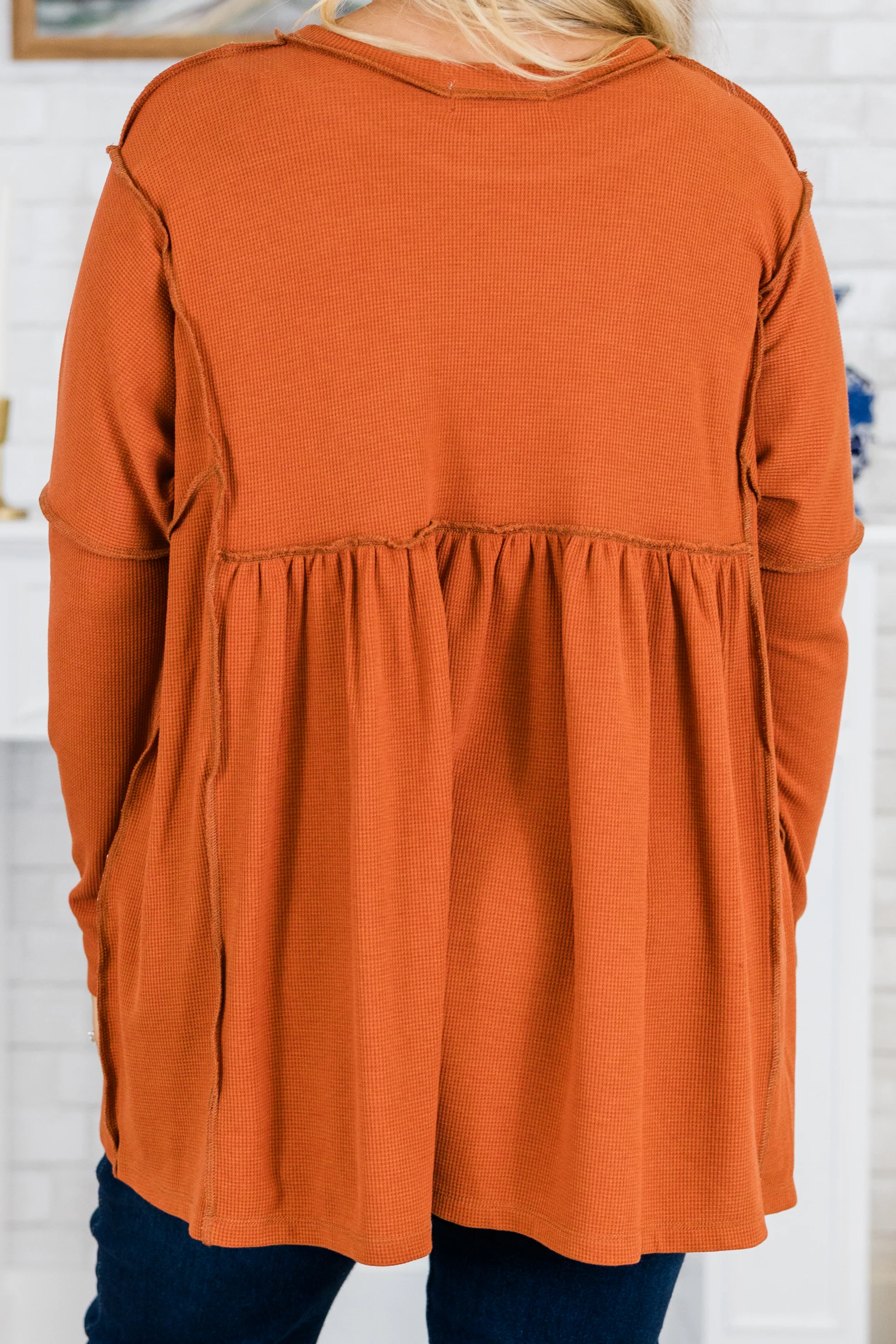 How The Story Goes Top, Cinnamon - Giverhouse