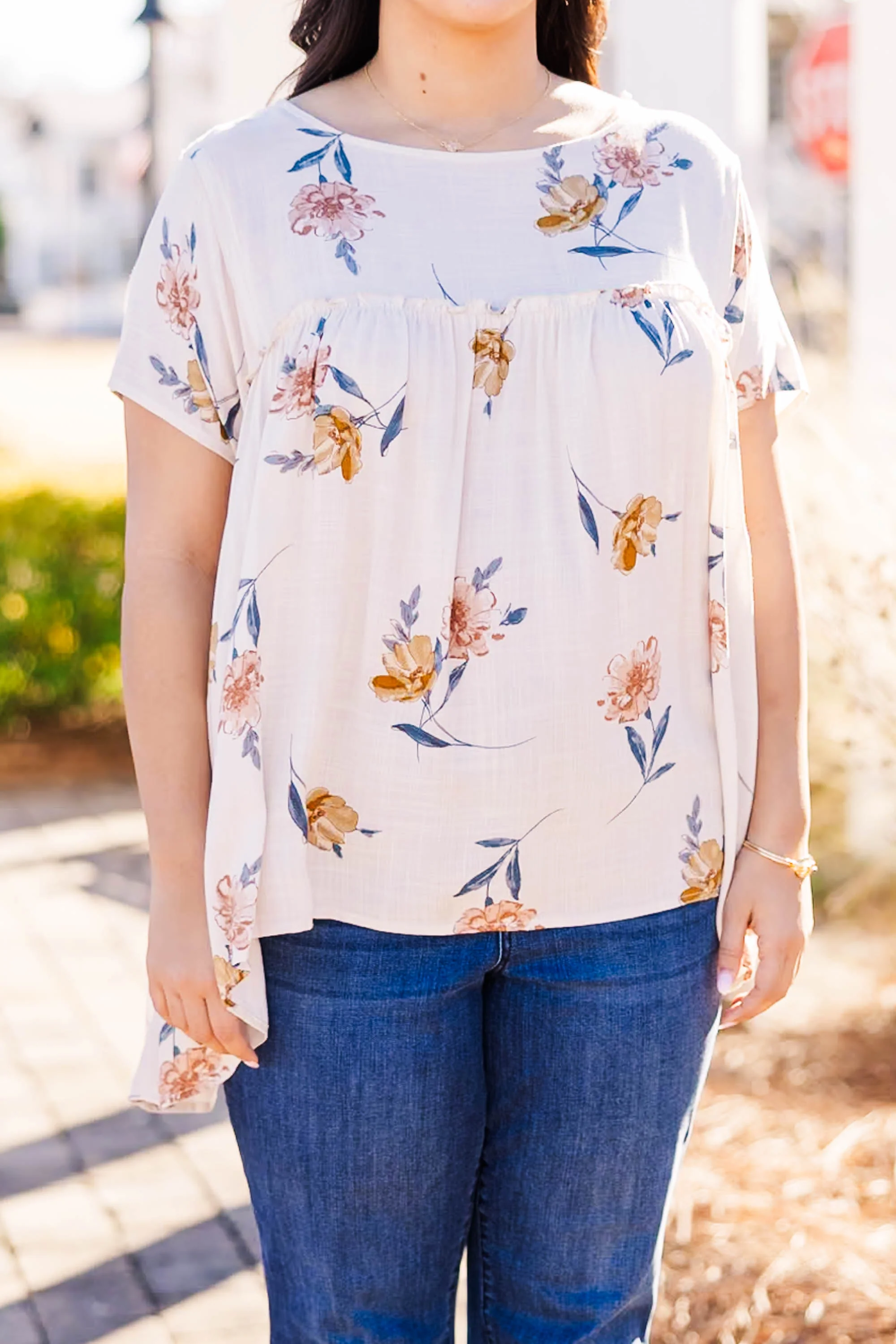 Talking On And On Top, Sand - Giverhouse