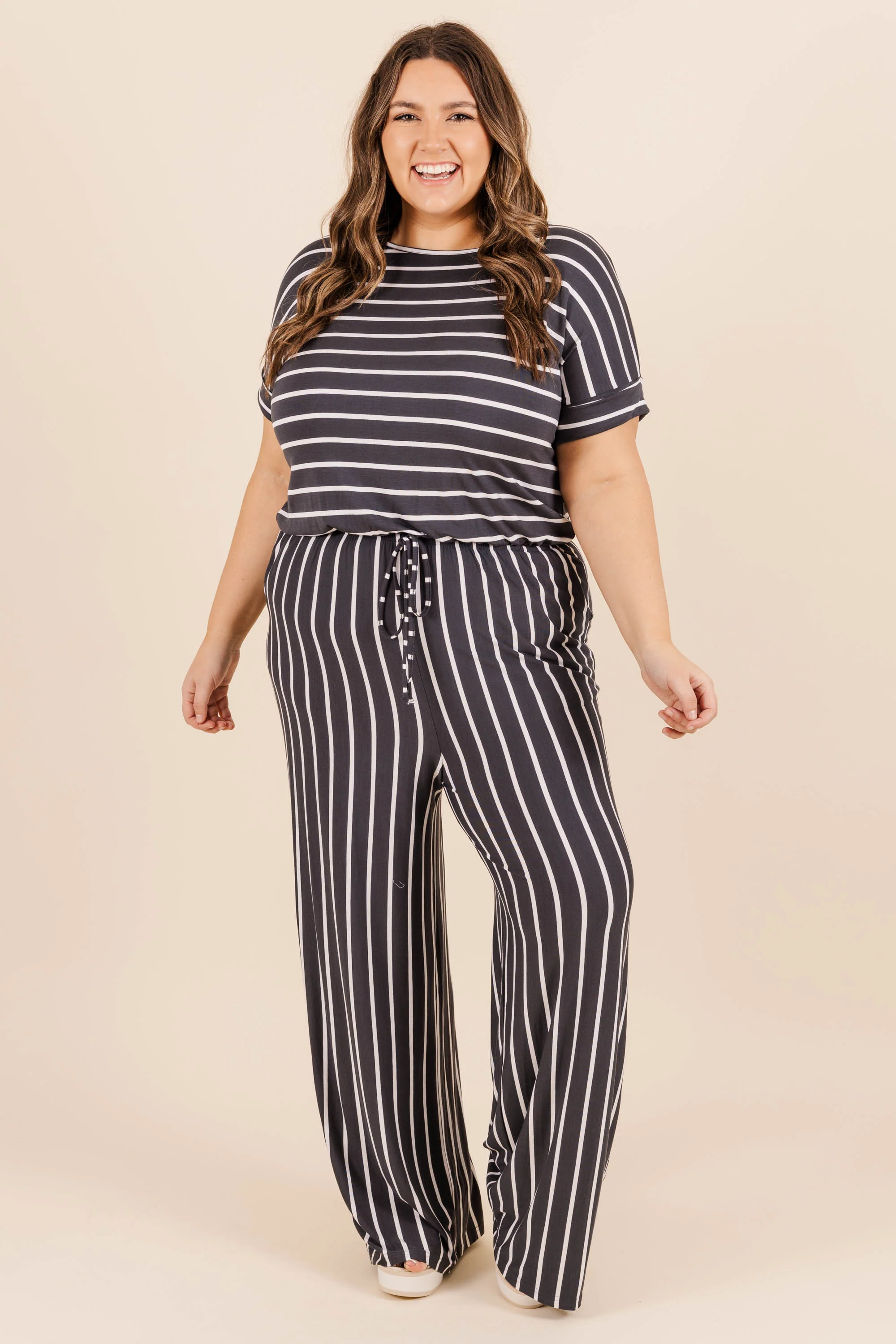 Take The World Jumpsuit, Dark Grey-Ivory - Giverhouse