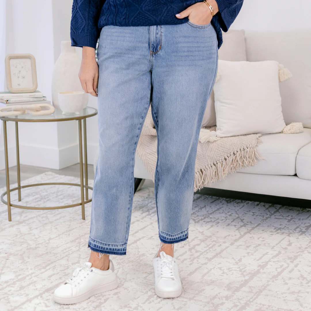 Judy Blue: Gotta Love It Jeans, Medium Wash - Giverhouse