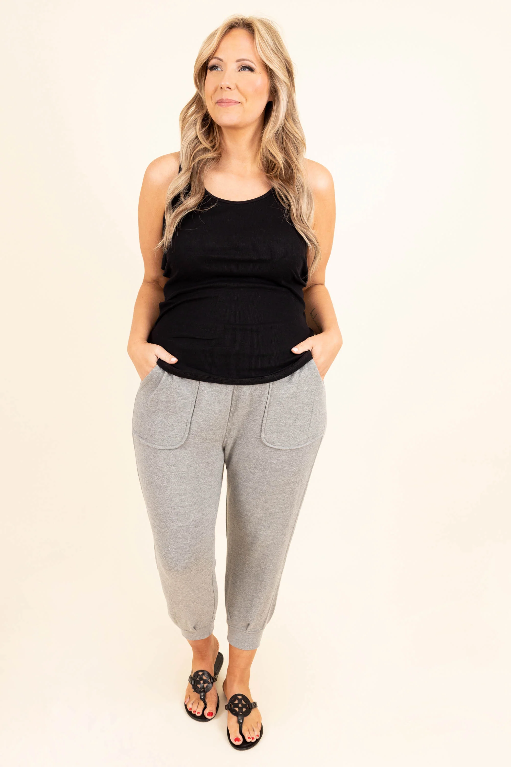 Simple Woman Tank, Black - Giverhouse