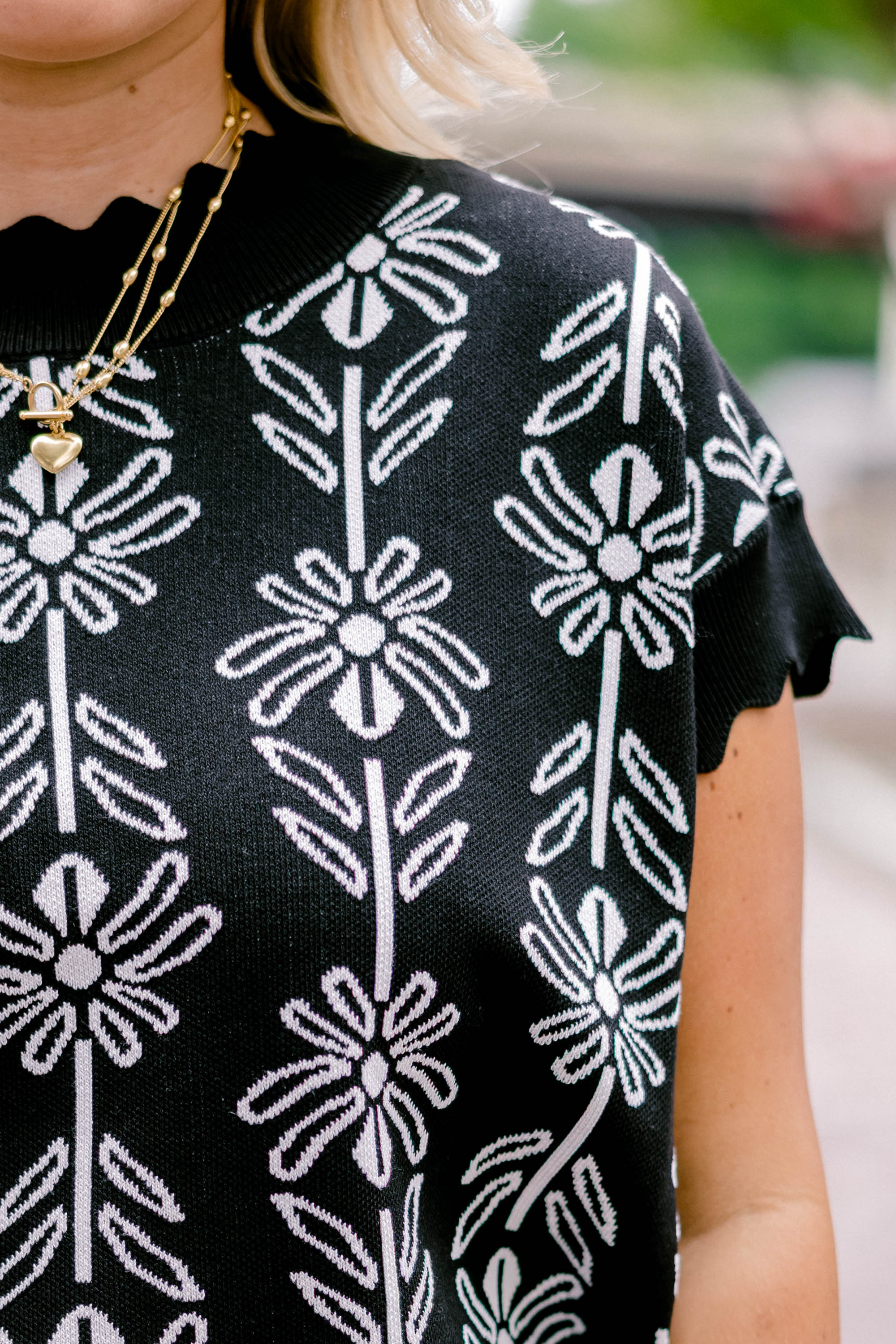 Pure Of Heart Sweater, Black - Giverhouse