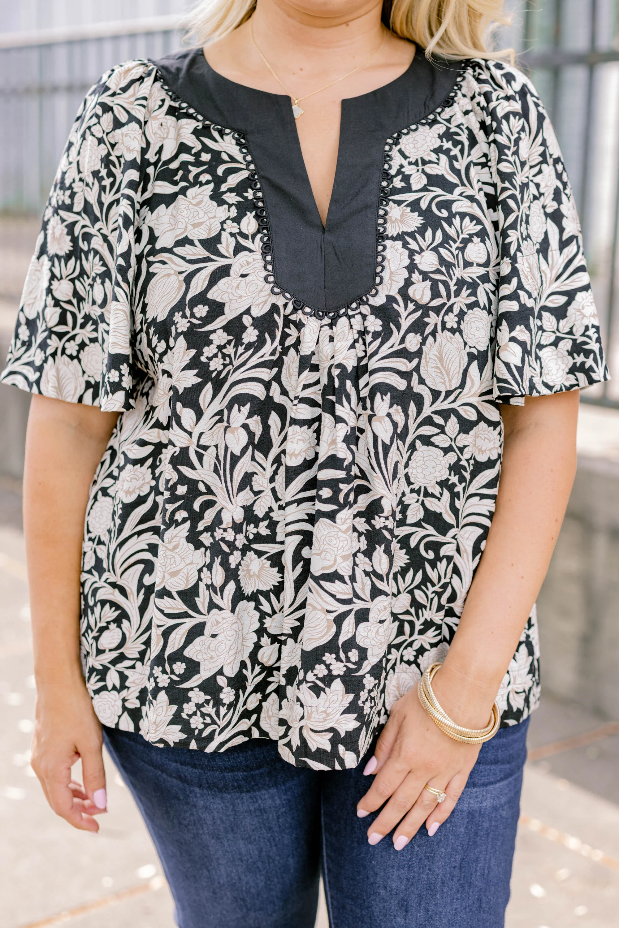 Nautical Breeze Top, Floral Black - Giverhouse