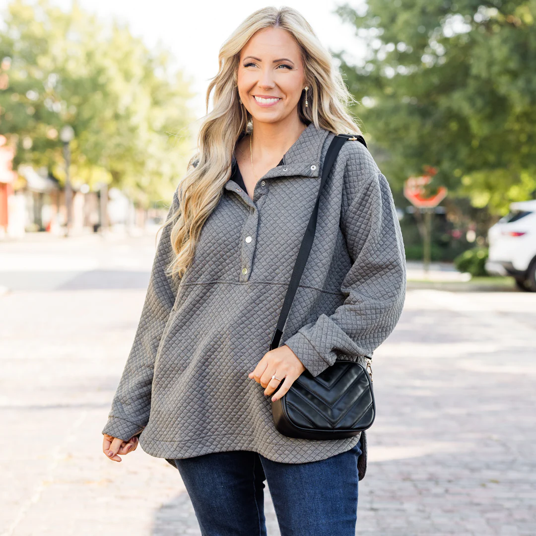 Snuggle Me Up Pullover, Charcoal Gray - Giverhouse