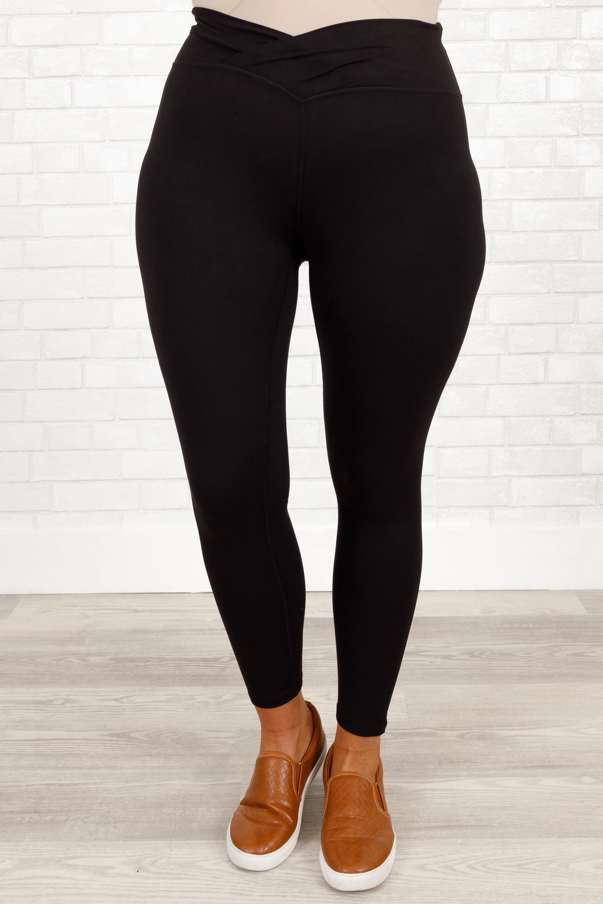 Clean Cut Leggings, Black - Giverhouse