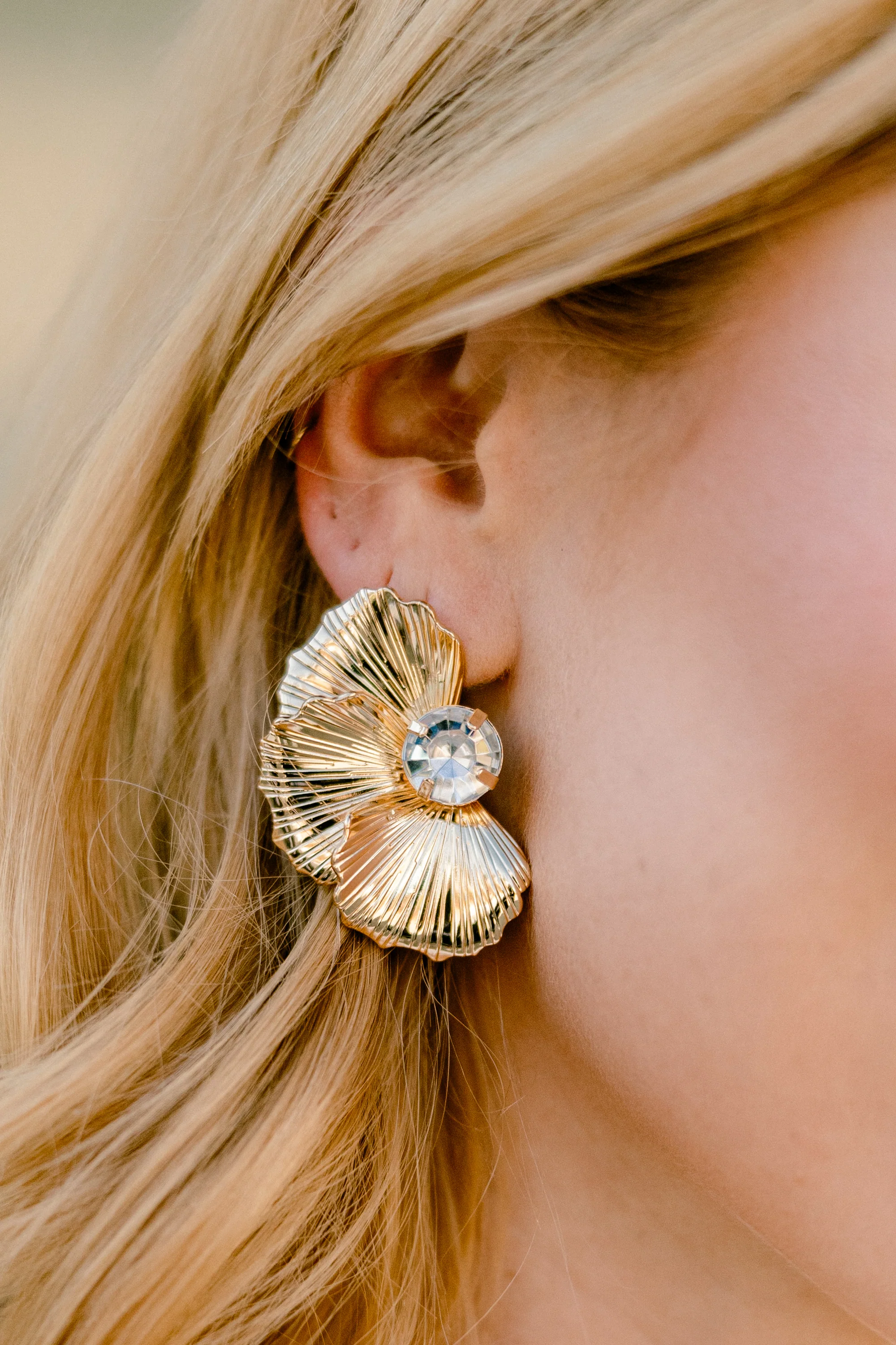 Everywhere With Me Earrings, Gold - Giverhouse