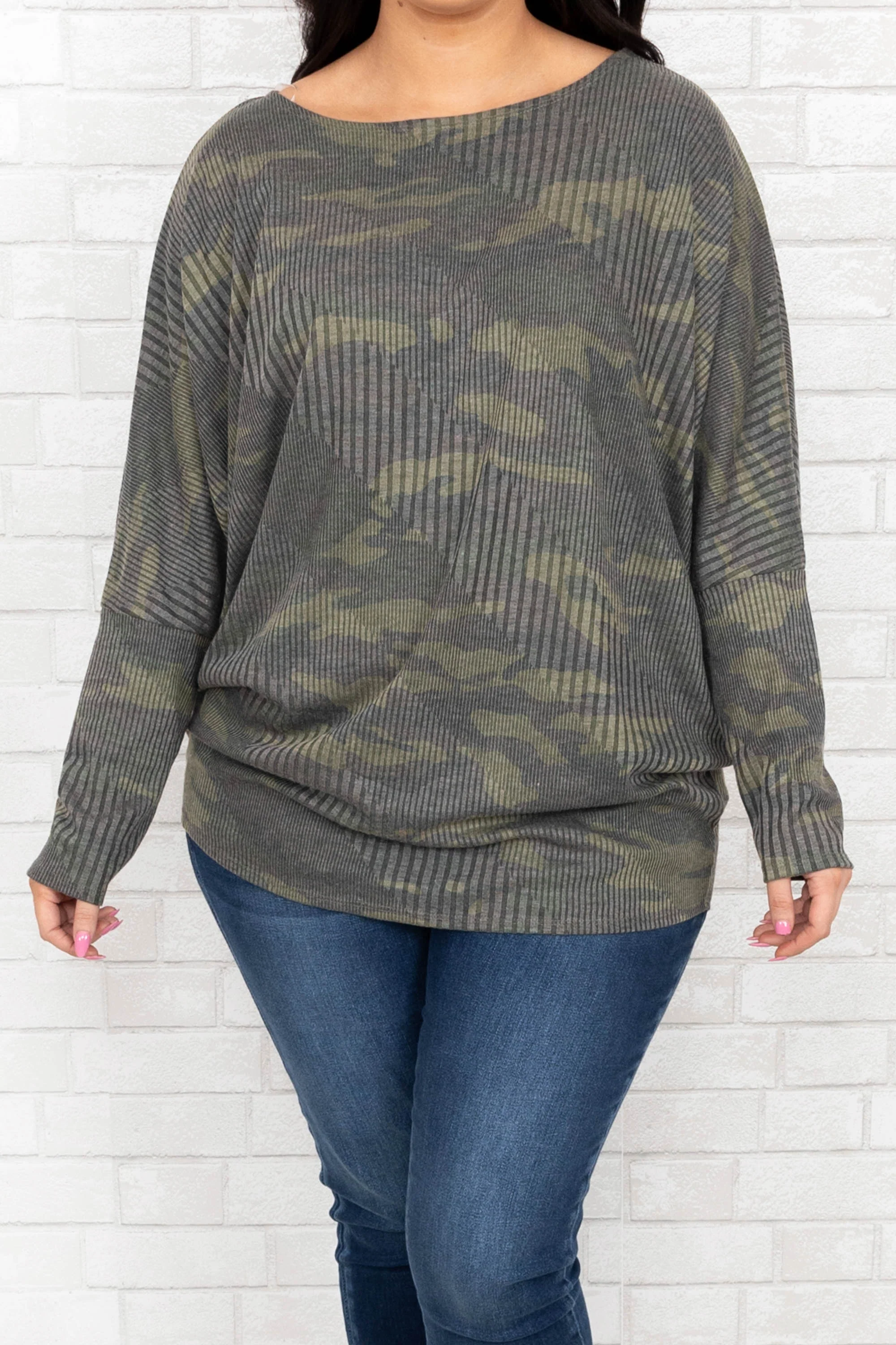 Cute Hideaway Top, Camo - Giverhouse