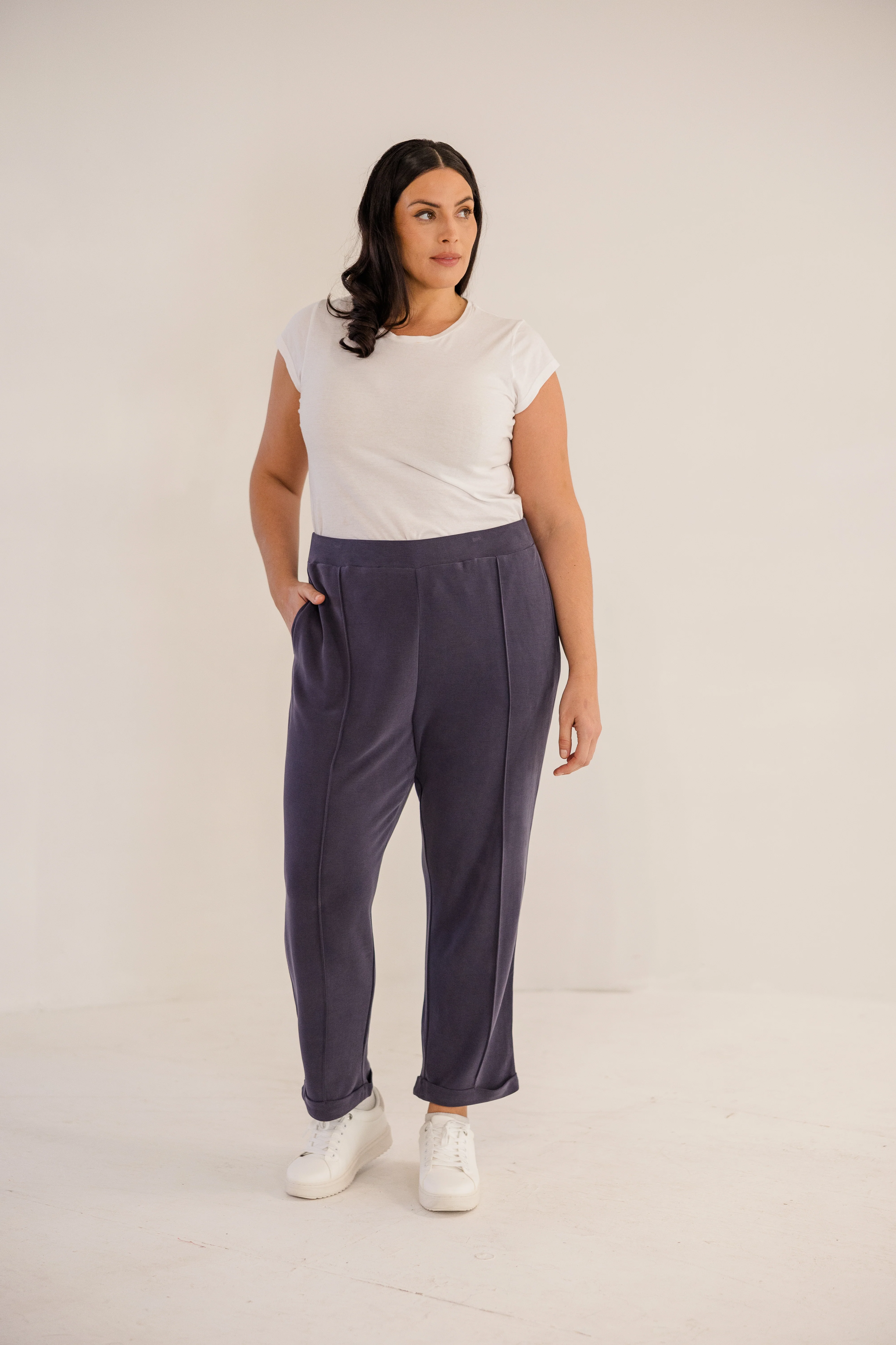 Chloe Pintuck Taper Pant, Ink Navy - Giverhouse