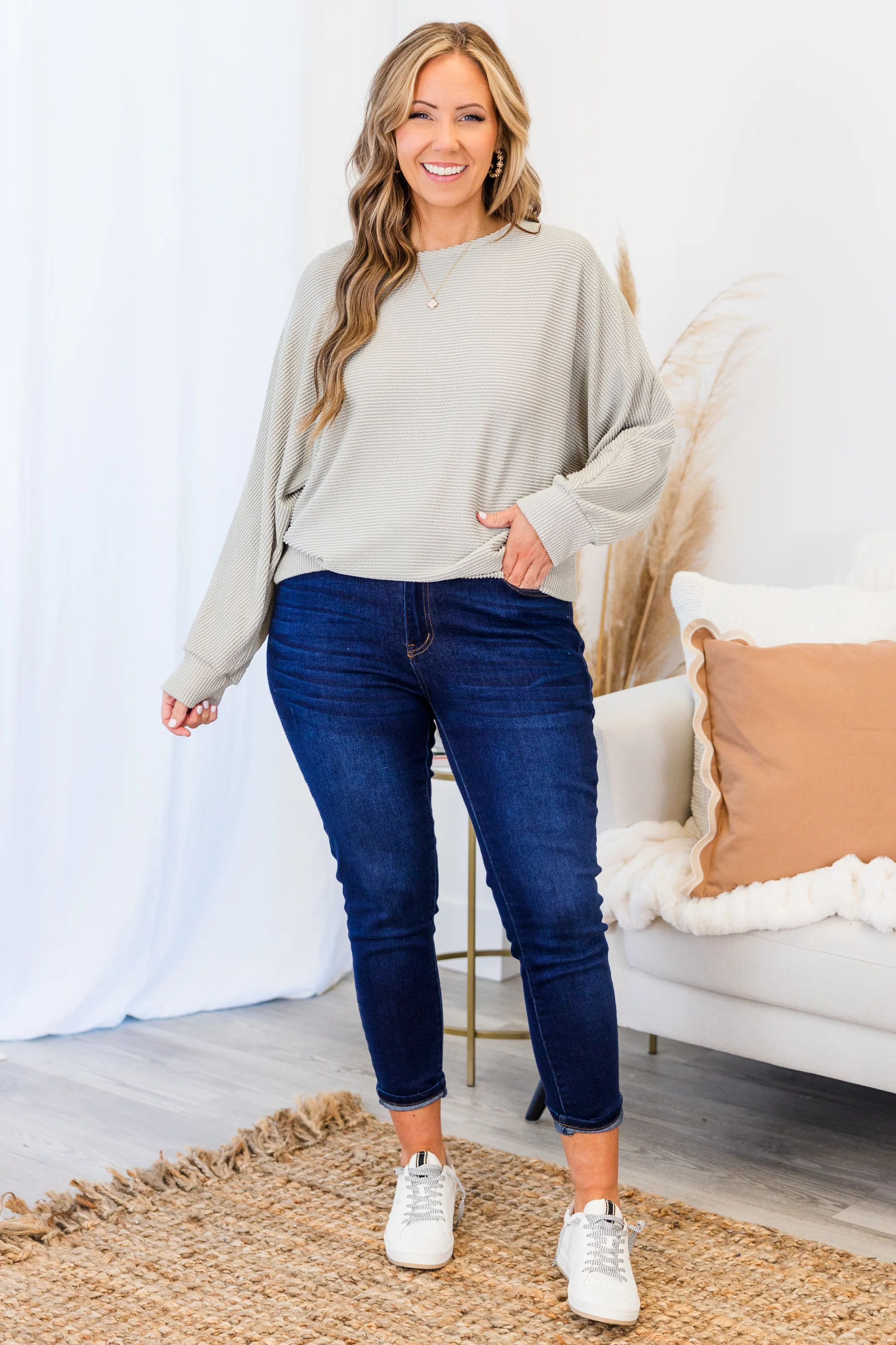 Falling From Cloud Nine Top, Pearl Grey - Giverhouse