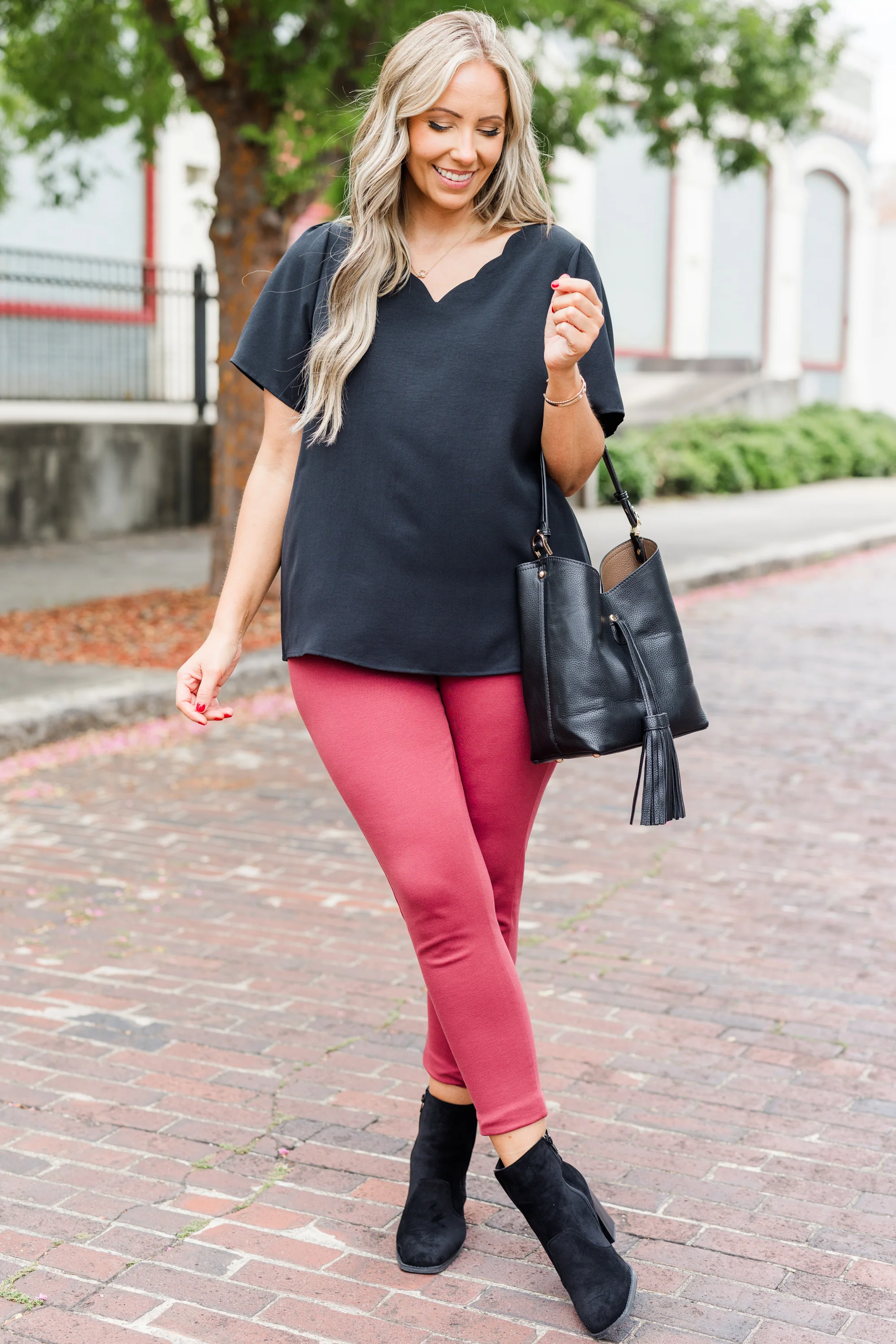 Looking For Love Top, Black - Giverhouse