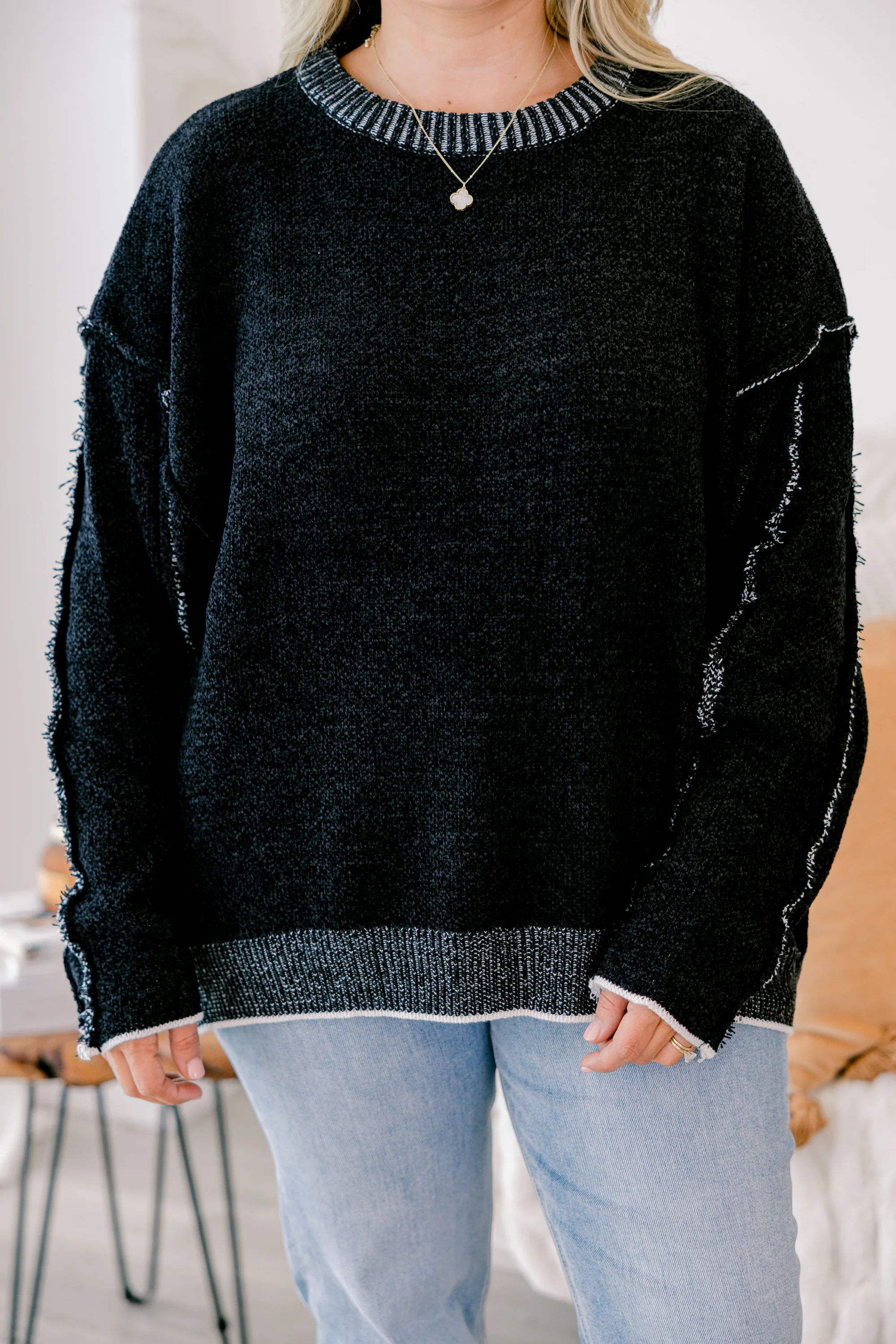 Life's a Dream Sweater, Black - Giverhouse