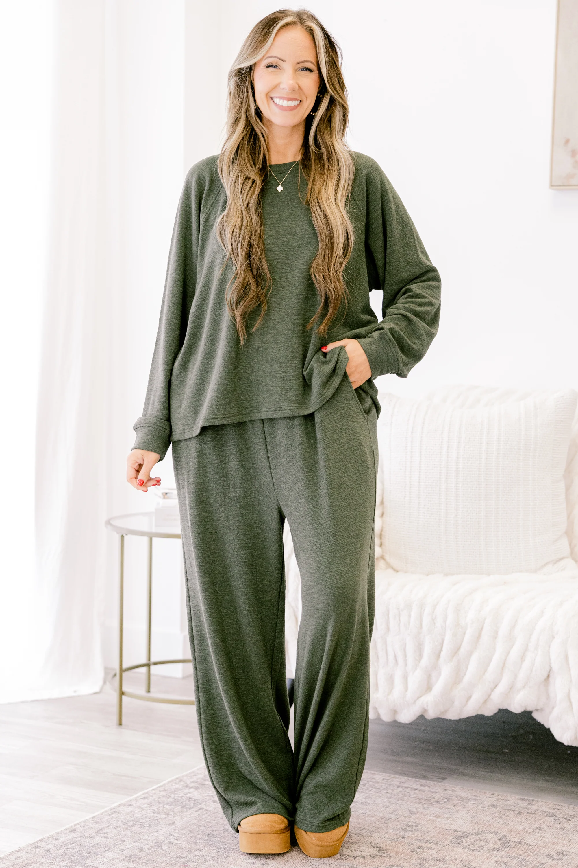 Lazy Saturday Nights Set, Dark Olive - Giverhouse