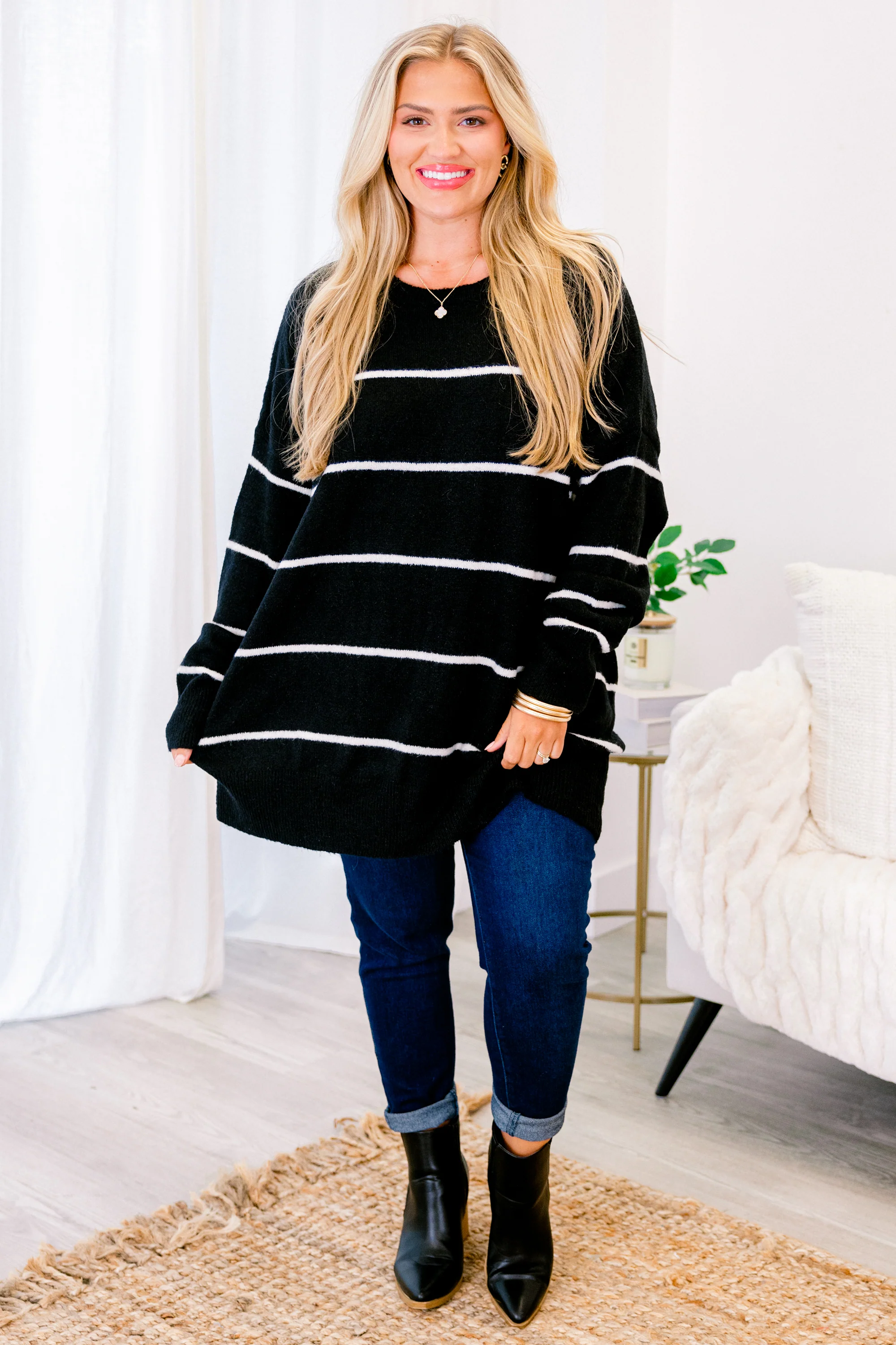 Slumber Party Sweater, Black-Cream - Giverhouse