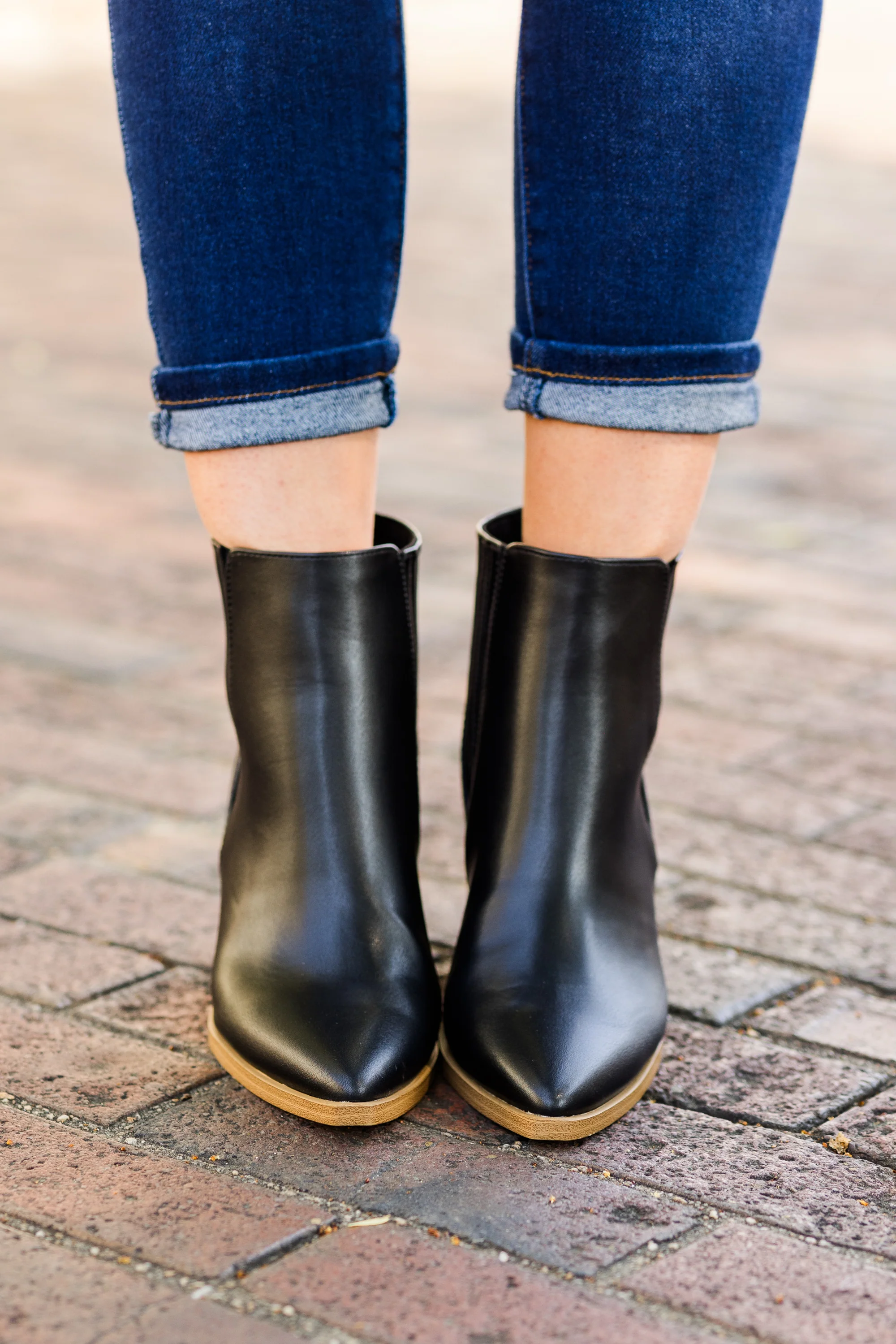 Can't Resist These Booties, Black - Giverhouse